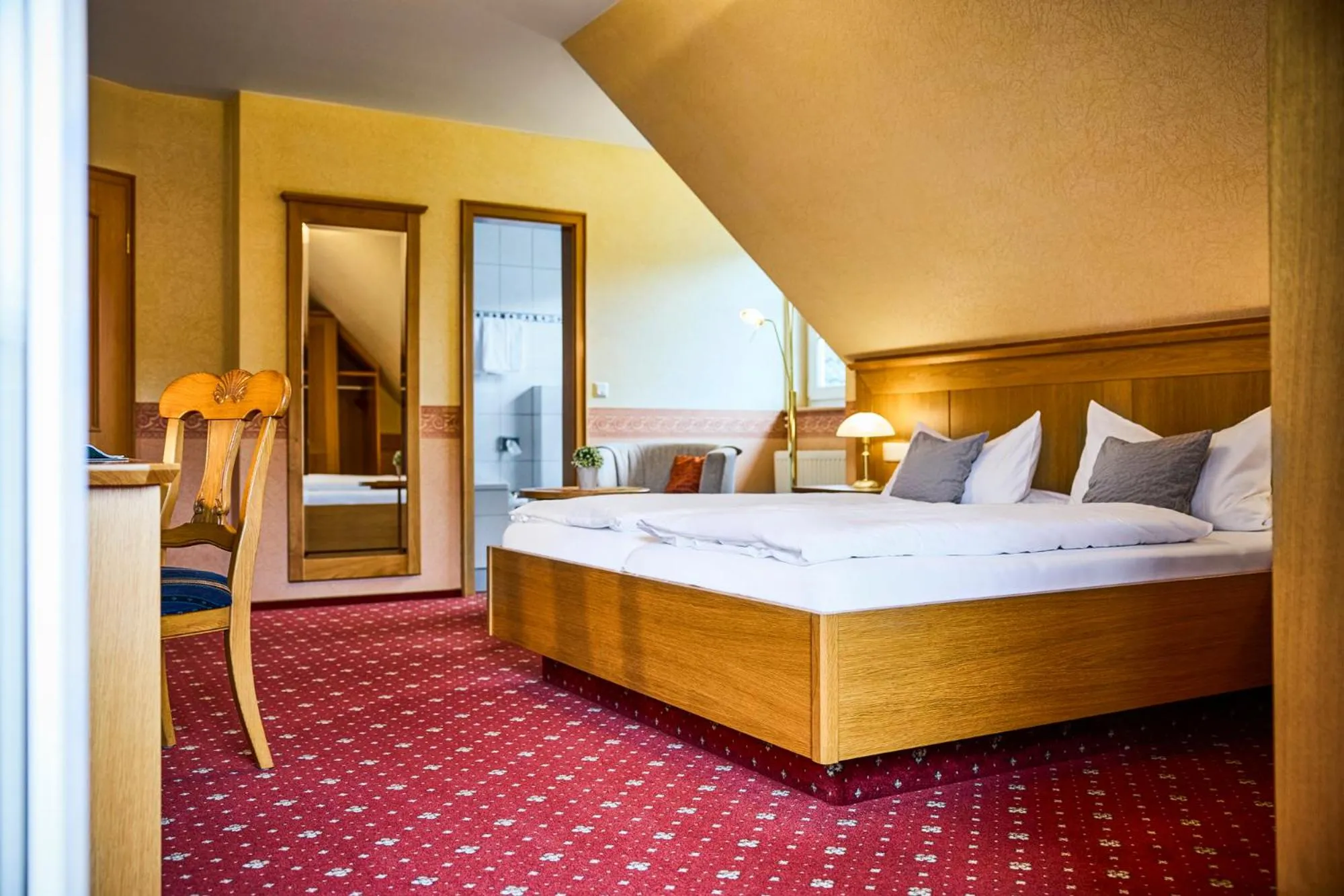 Photo of the whole room, Bed in Landhaus Lenneper-Führt