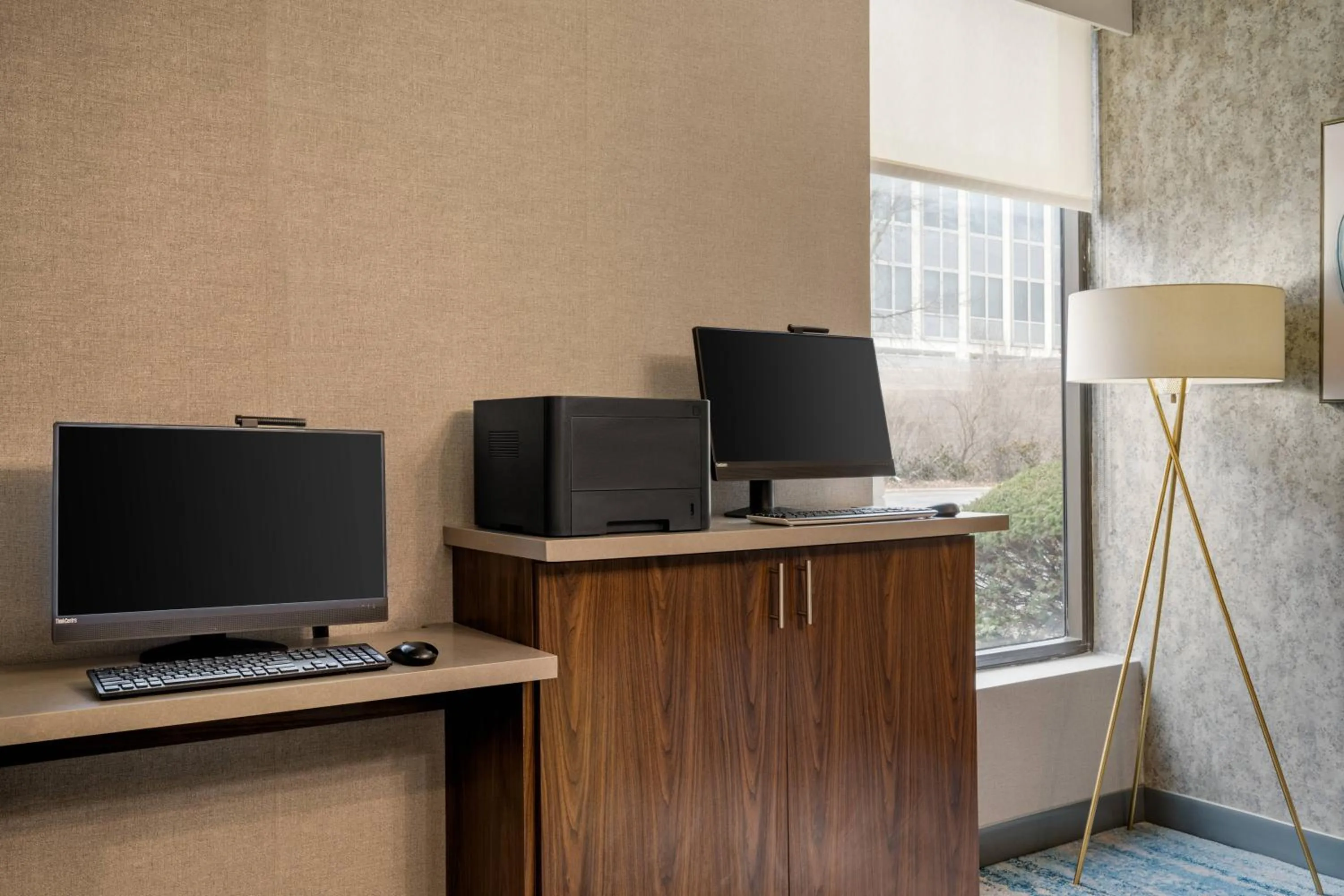 Business facilities in Four Points by Sheraton Chicago Westchester/Oak Brook