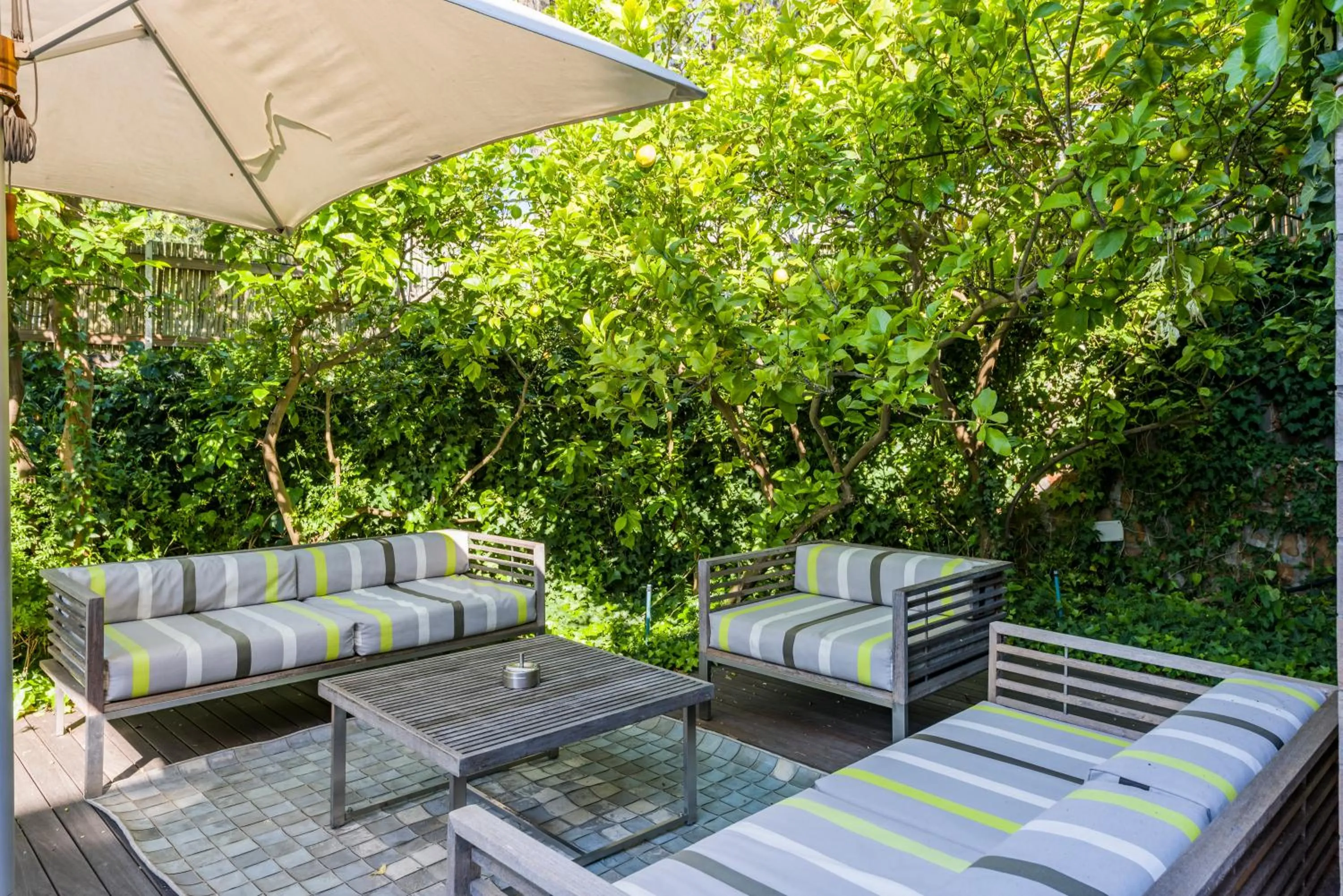 Garden in Kensington Place