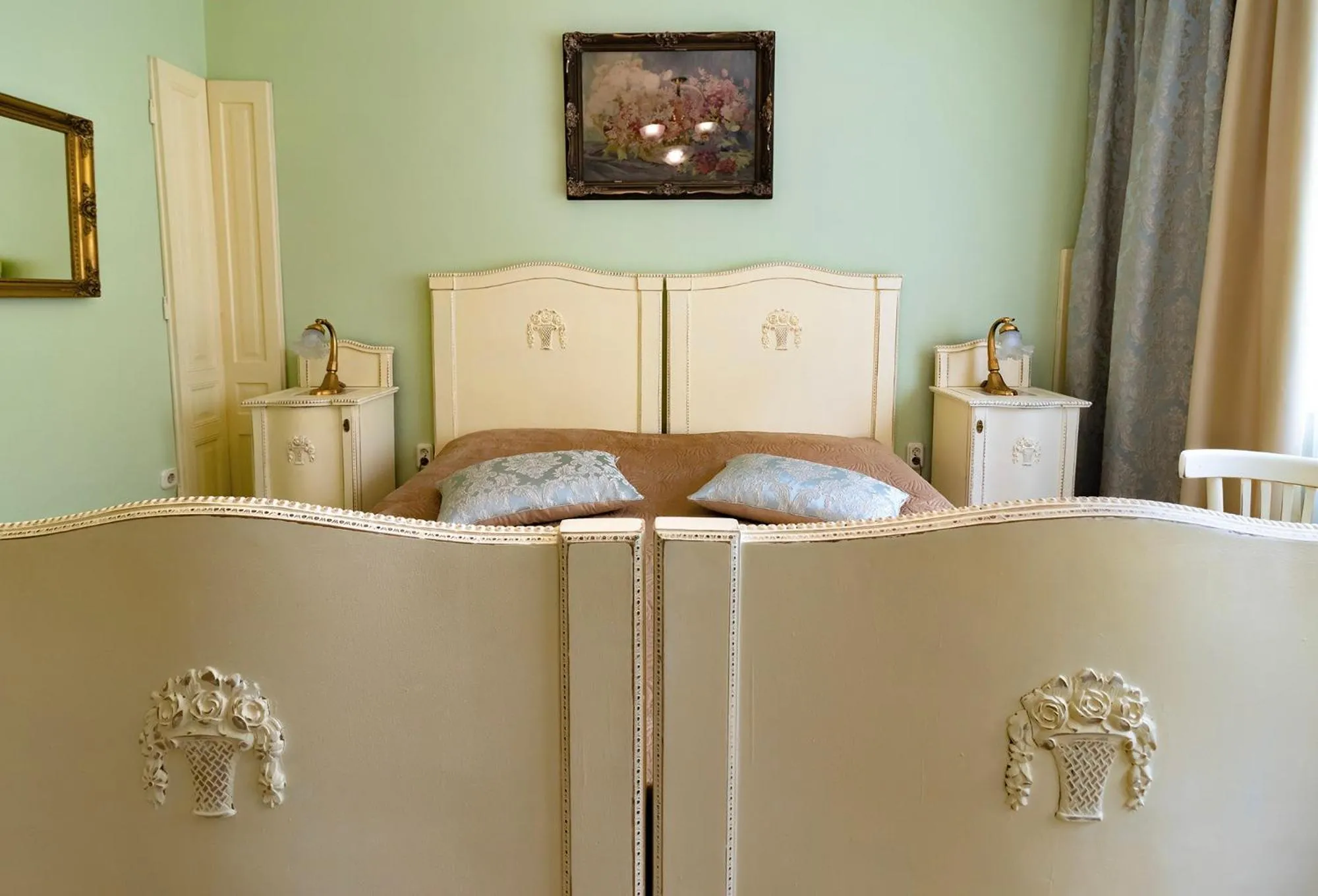 Bed in Família Vendégház