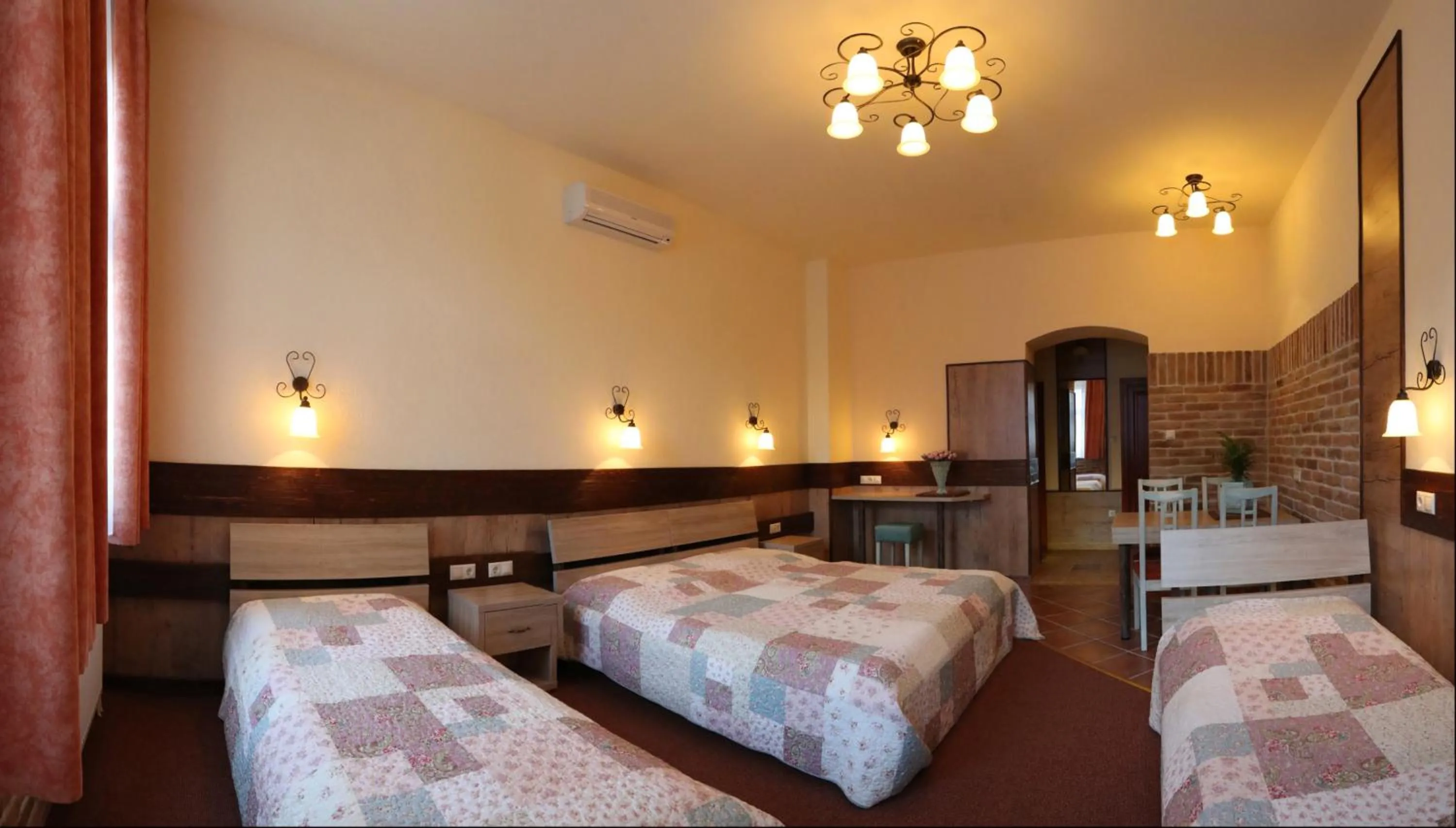 Photo of the whole room, Bed in Família Vendégház