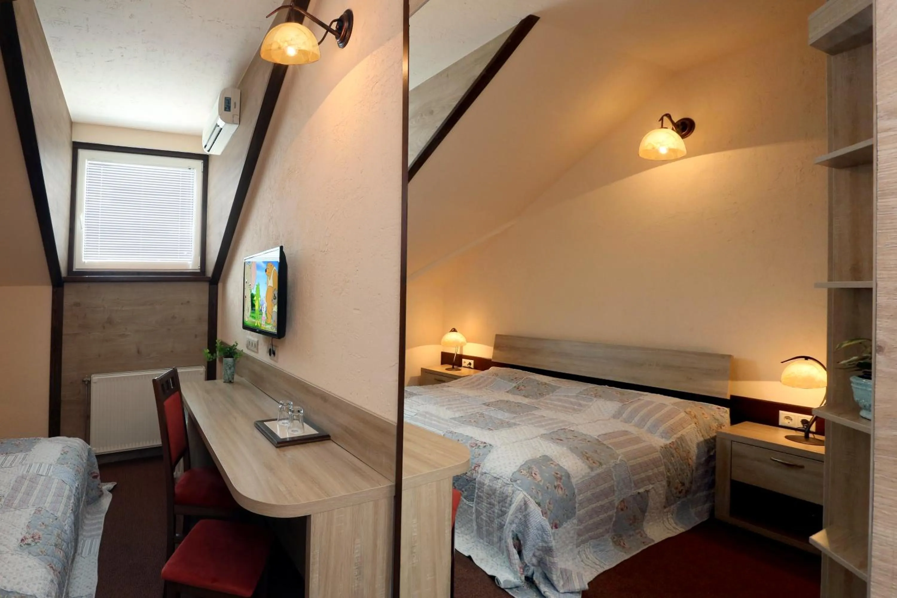 Photo of the whole room, Bed in Família Vendégház