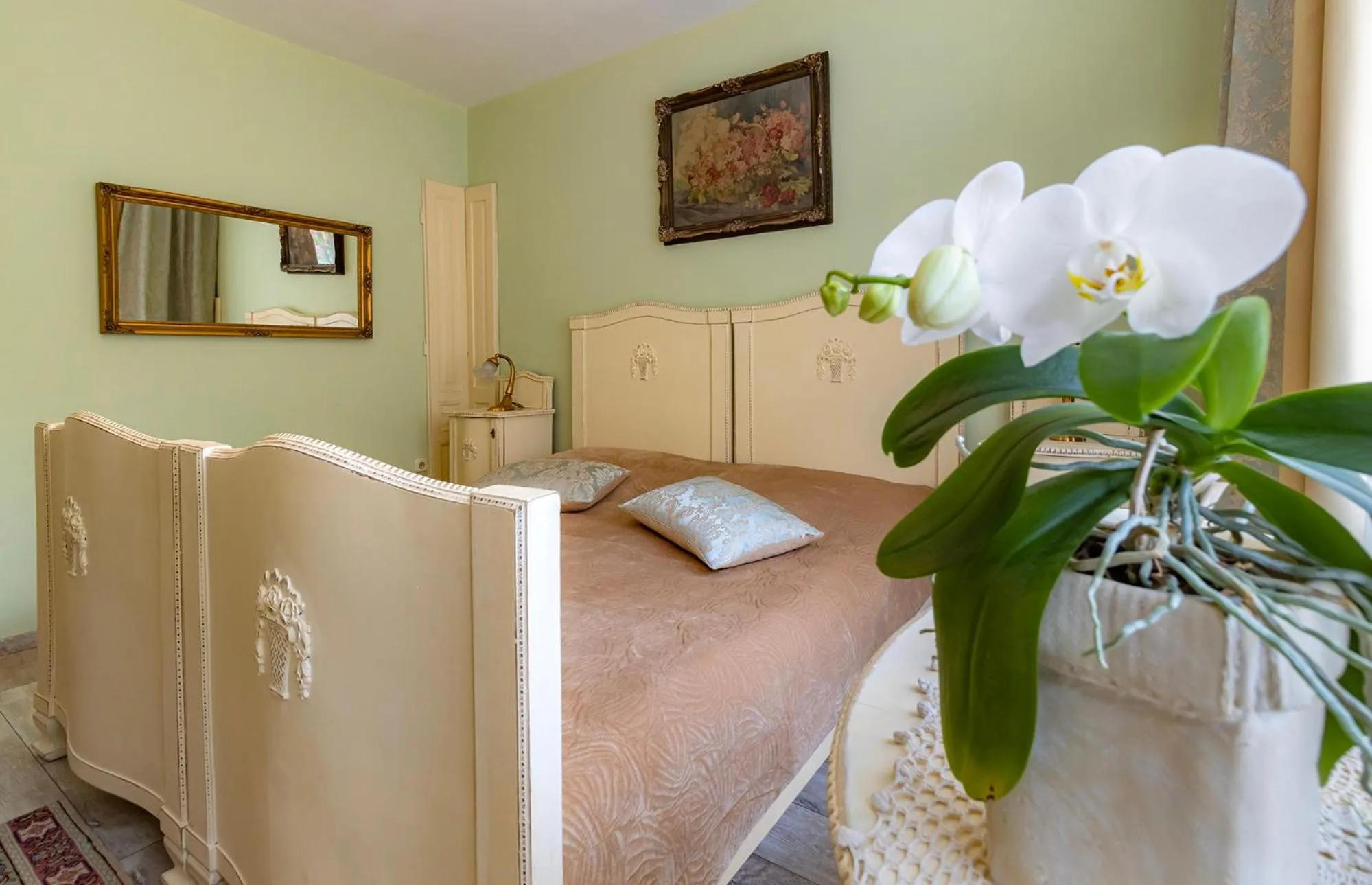Bed in Família Vendégház