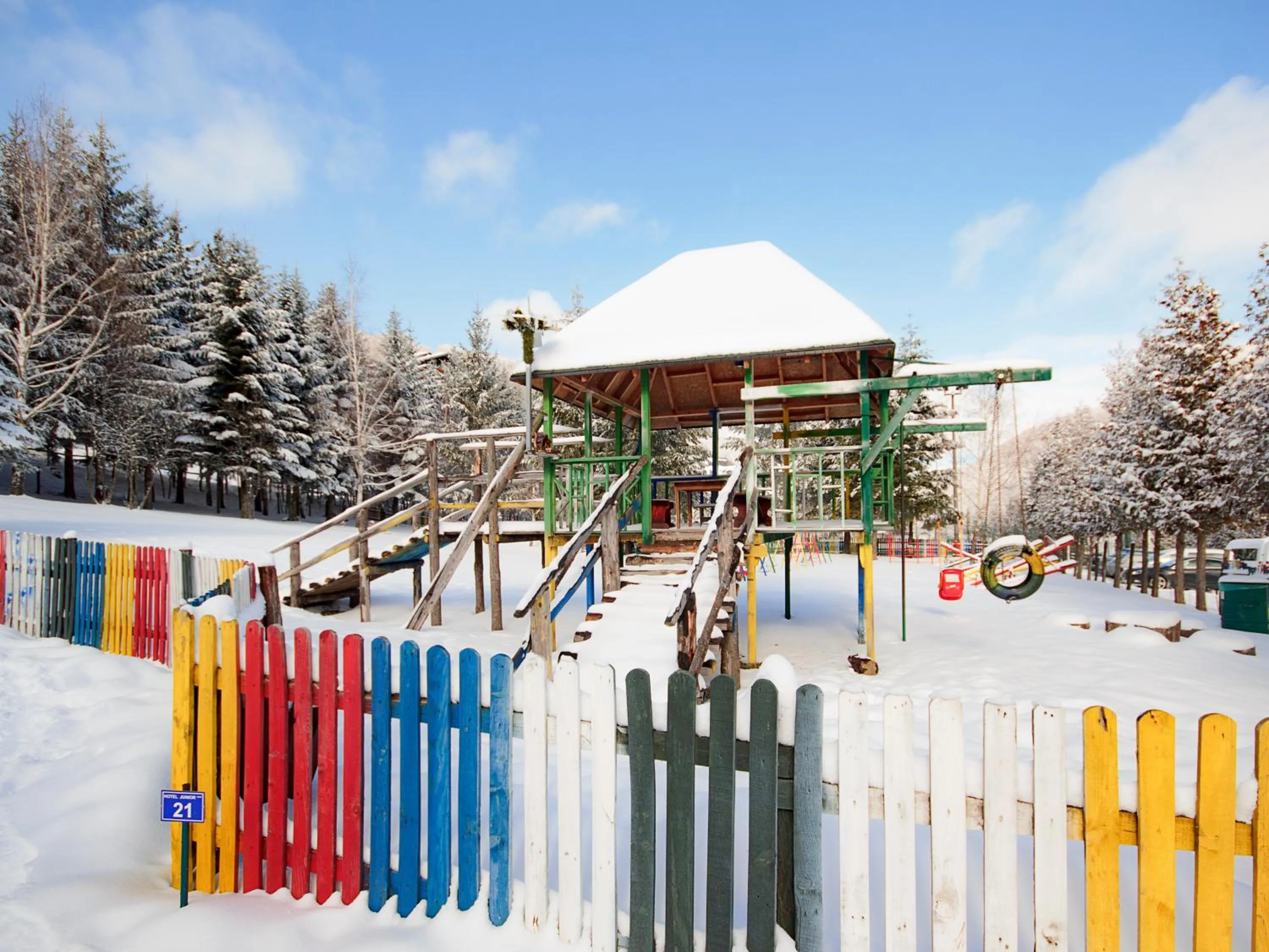 Winter in Hotel Junior