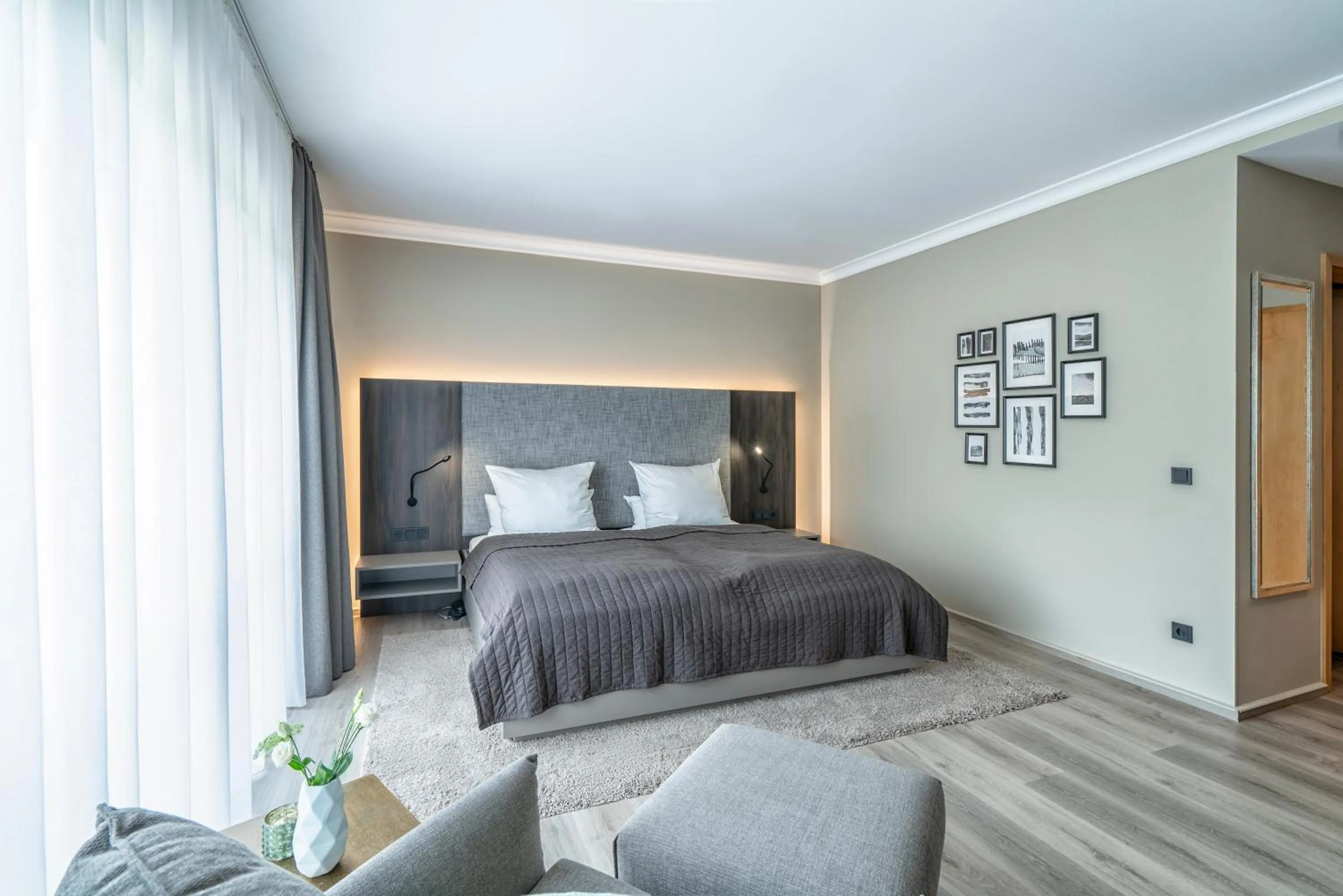 Photo of the whole room, Bed in Hotel Sonne