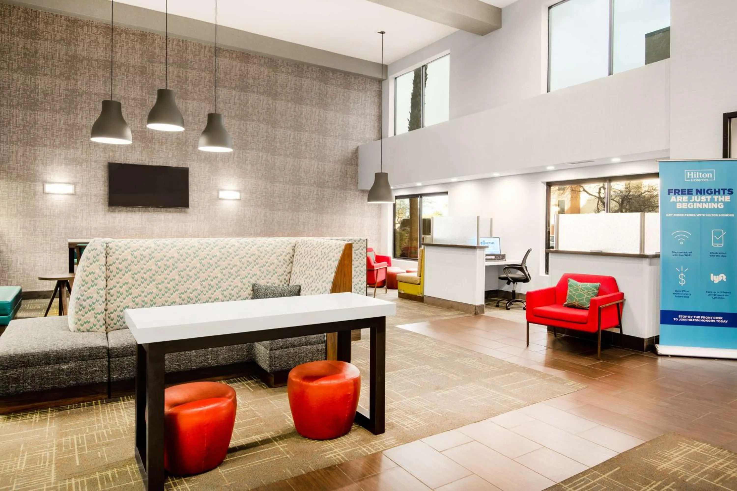 Lobby or reception in Hampton Inn & Suites Las Vegas-Henderson