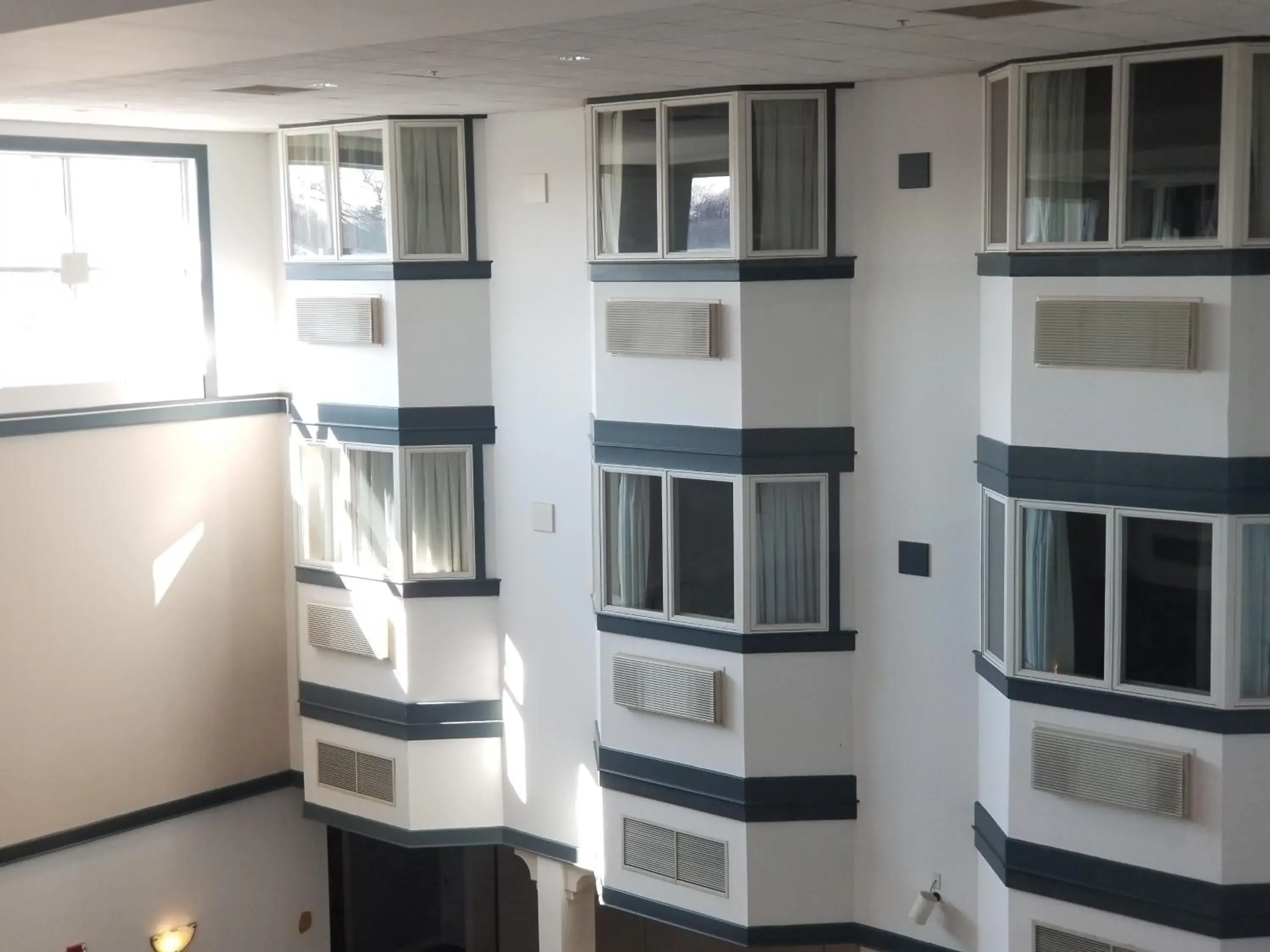 Inner courtyard view in Comstock Inn & Conference Center Inner courtyard view in Comstock Inn & Conference Center