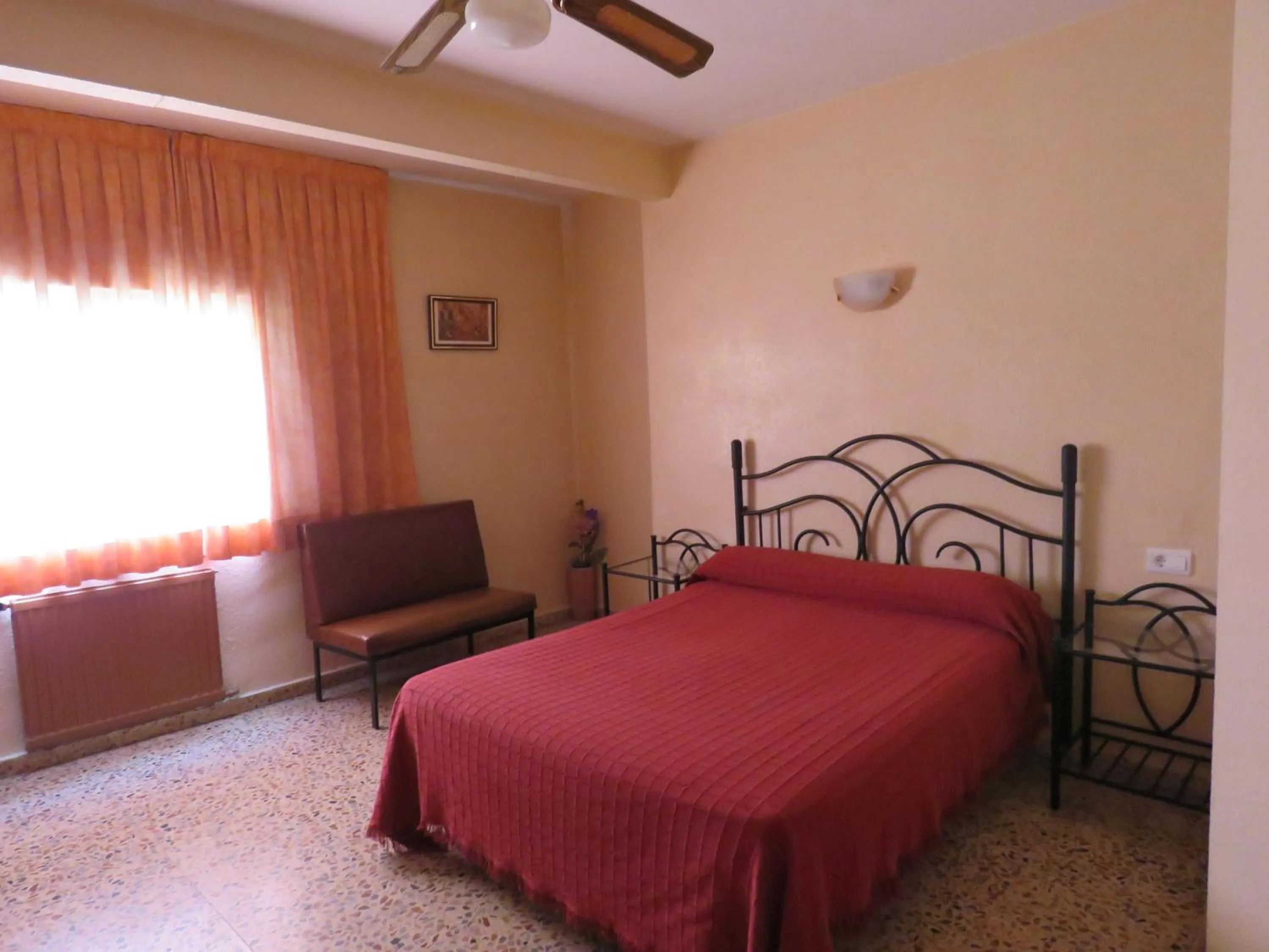 Photo of the whole room, Bed in Hotel Alain