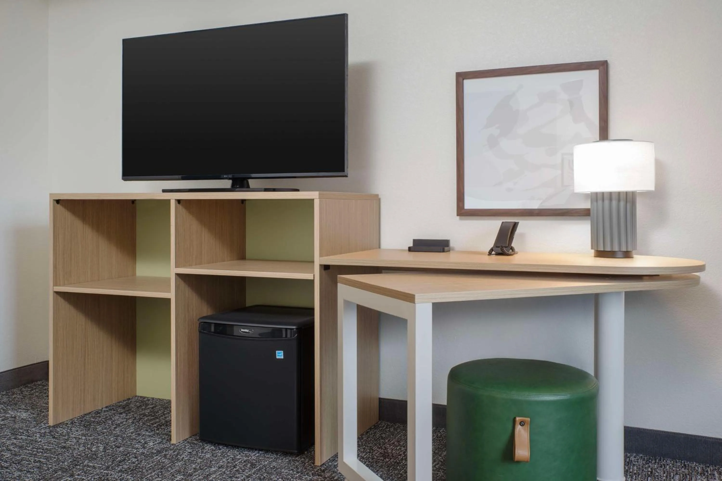 Photo of the whole room in Spark by Hilton Miami Doral