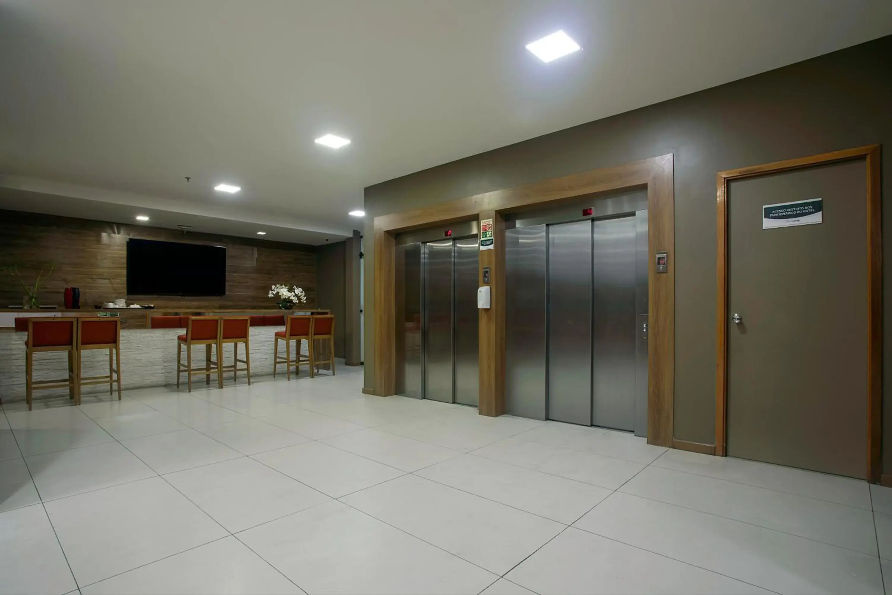 Lounge or bar in Palms Ponta Verde by Tropicalis Lounge or bar in Palms Ponta Verde by Tropicalis