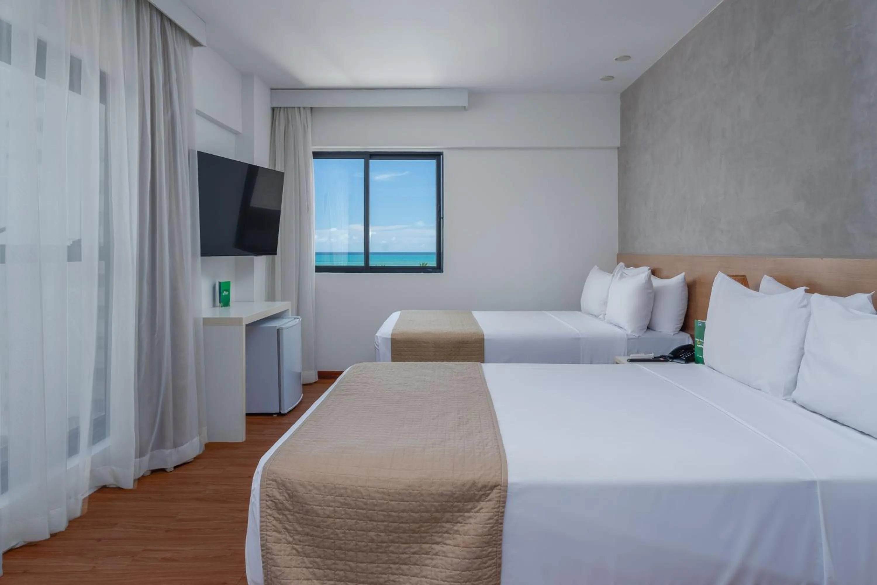 Bed in Palms Ponta Verde by Tropicalis