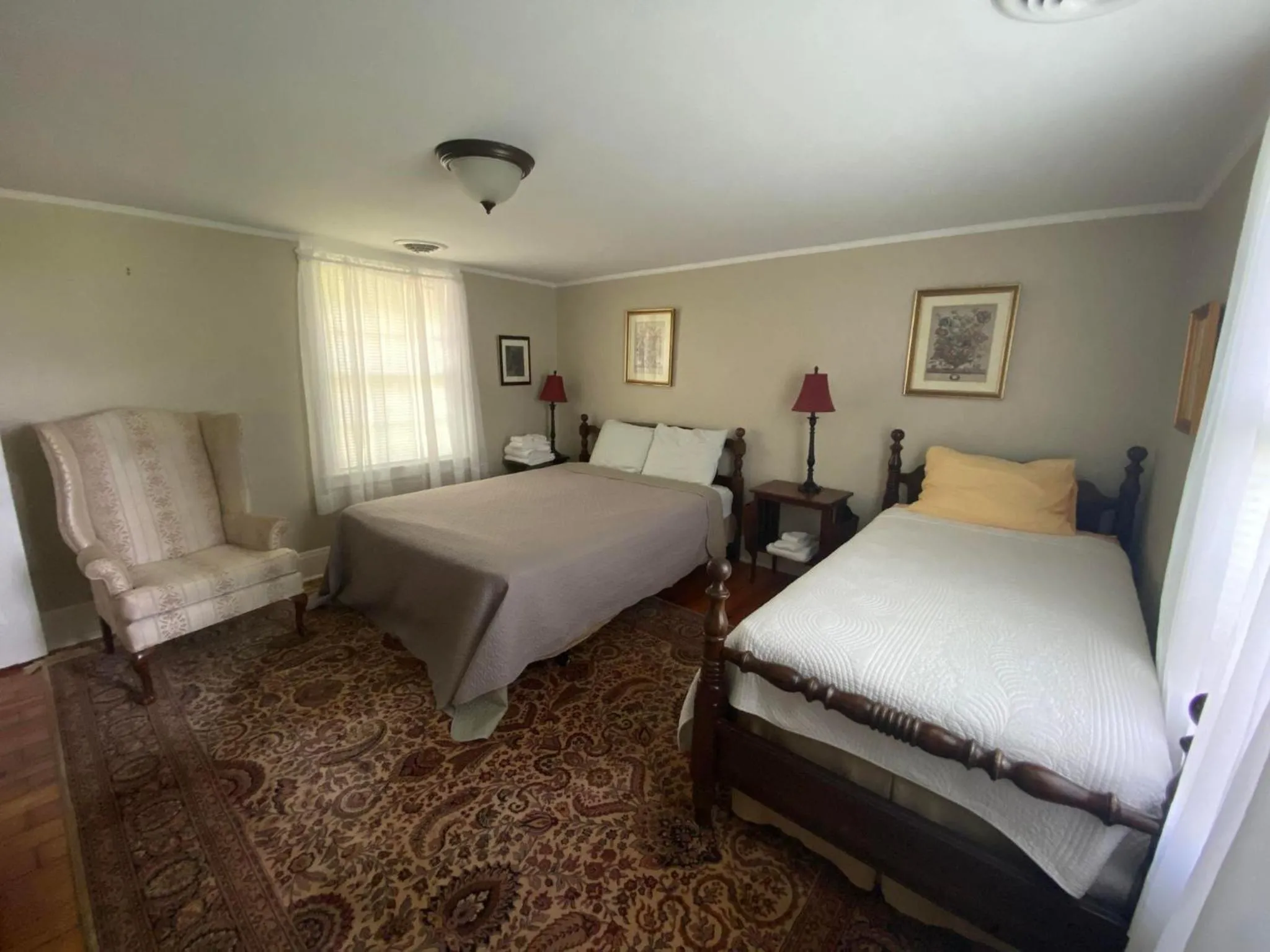 Bed in Historic Rosemont Manor
