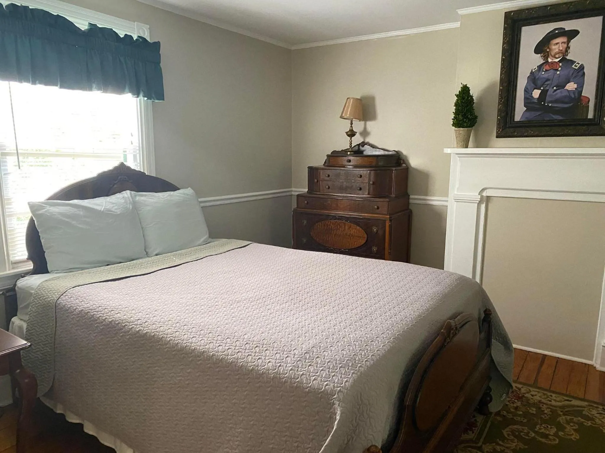 Bed in Historic Rosemont Manor