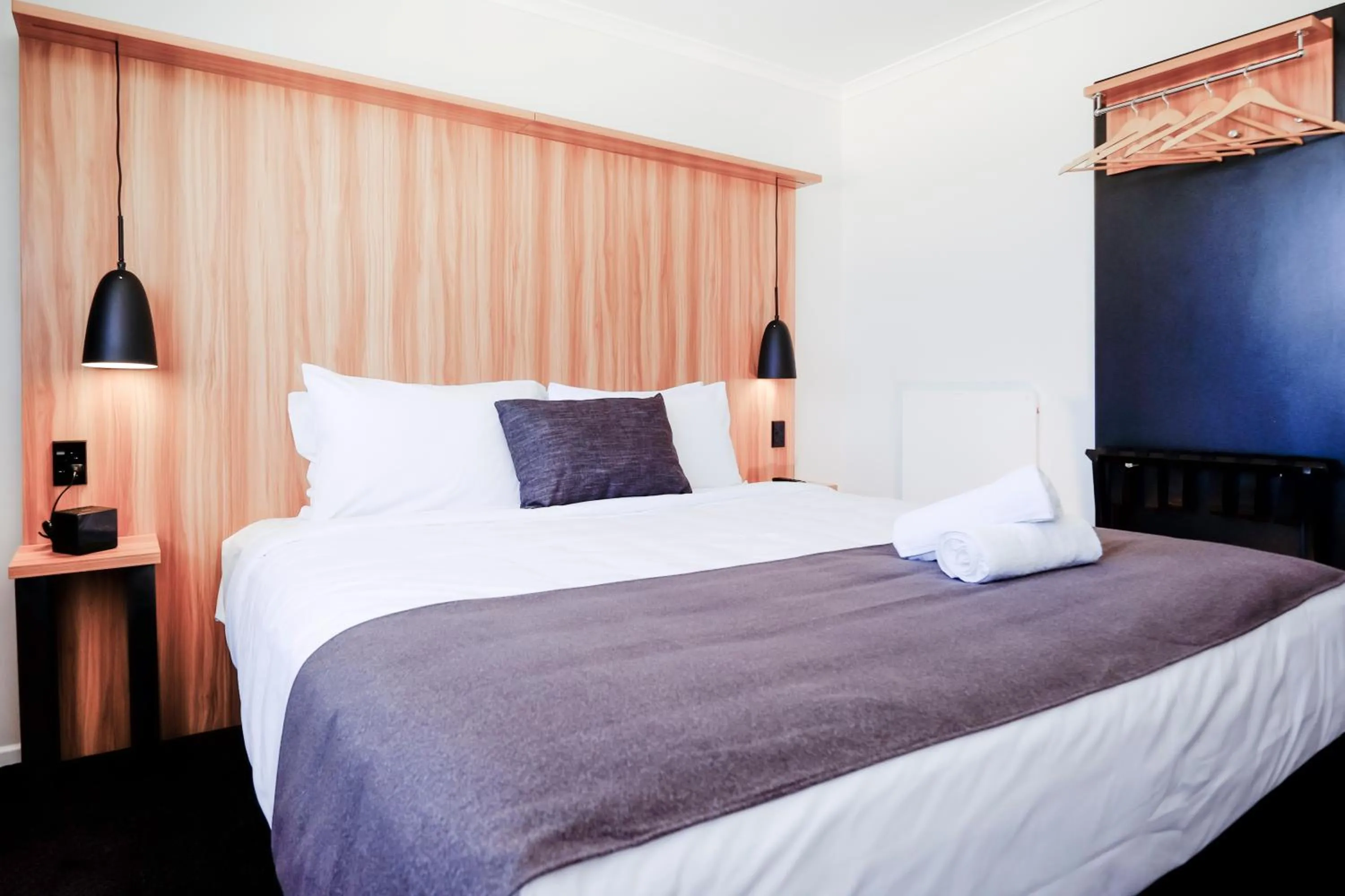 Bedroom, Bed in No. 9 Hotel