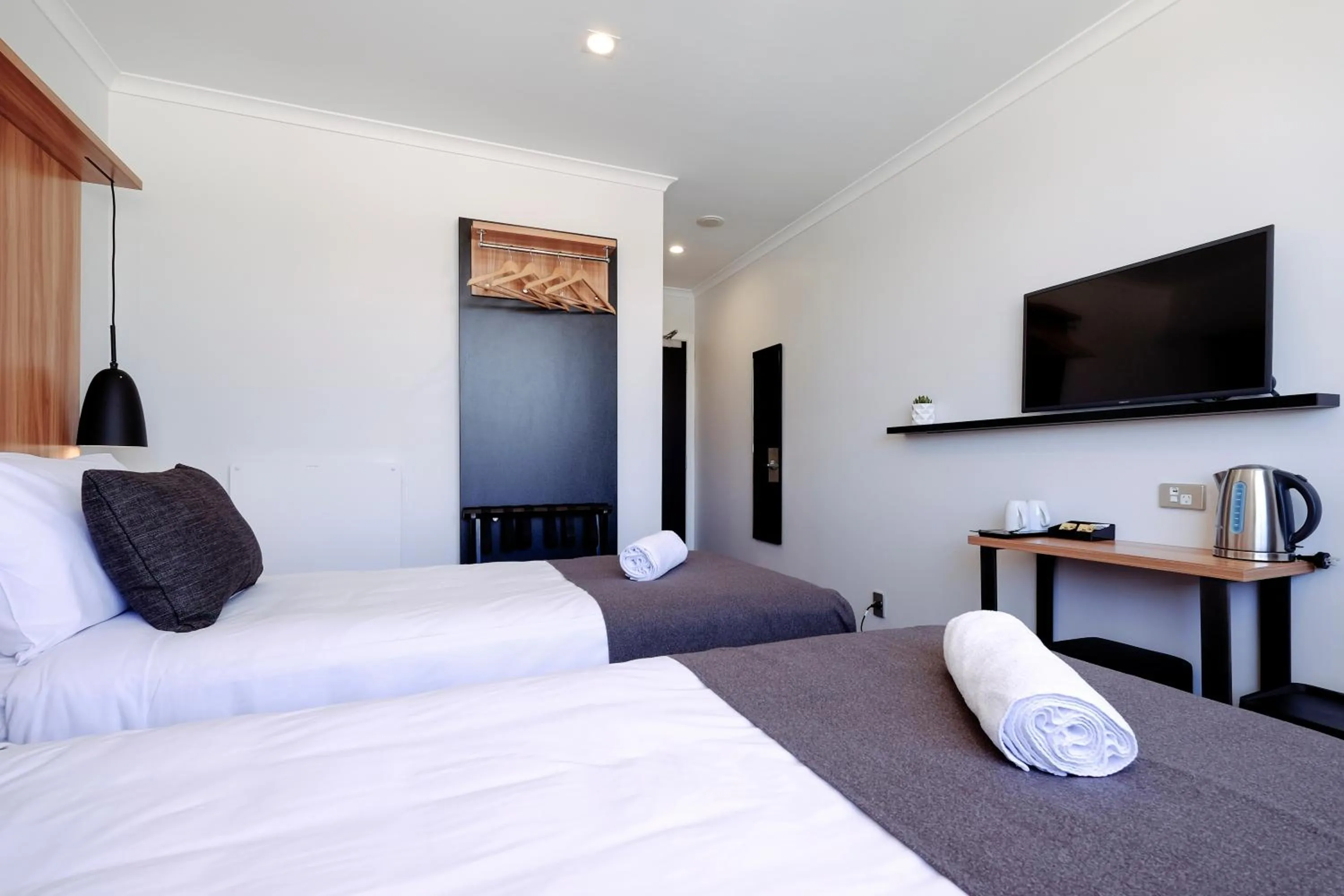 Bedroom, Bed in No. 9 Hotel