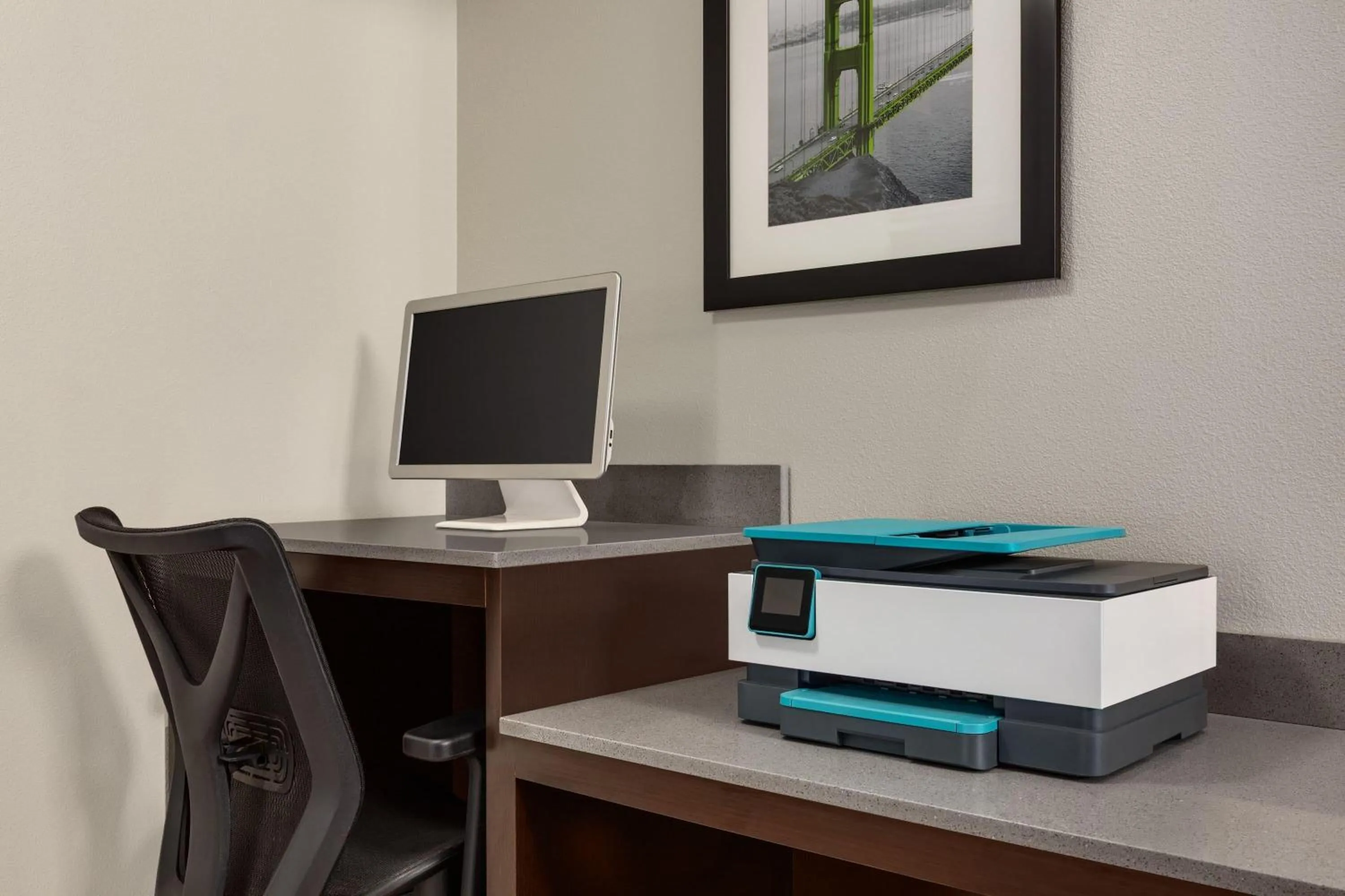 Business facilities in La Quinta by Wyndham Fairfield - Napa Valley