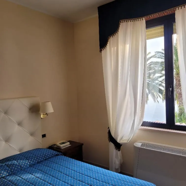 Bed in Hotel Eden Sul Lago