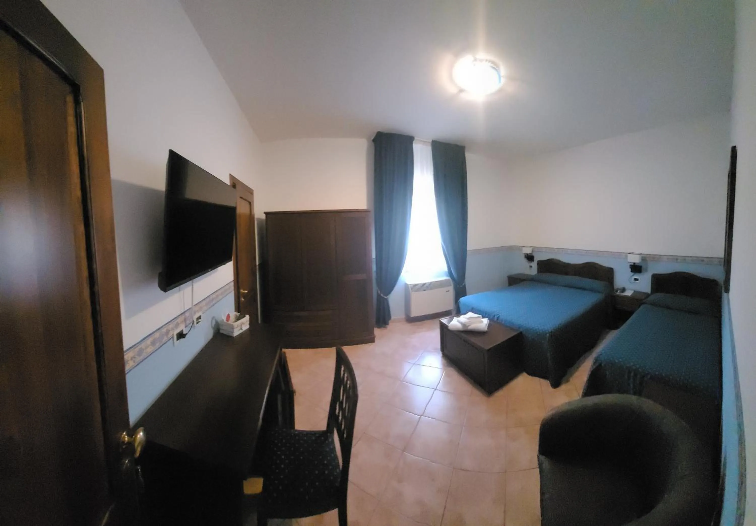 Bed in Hotel Eden Sul Lago