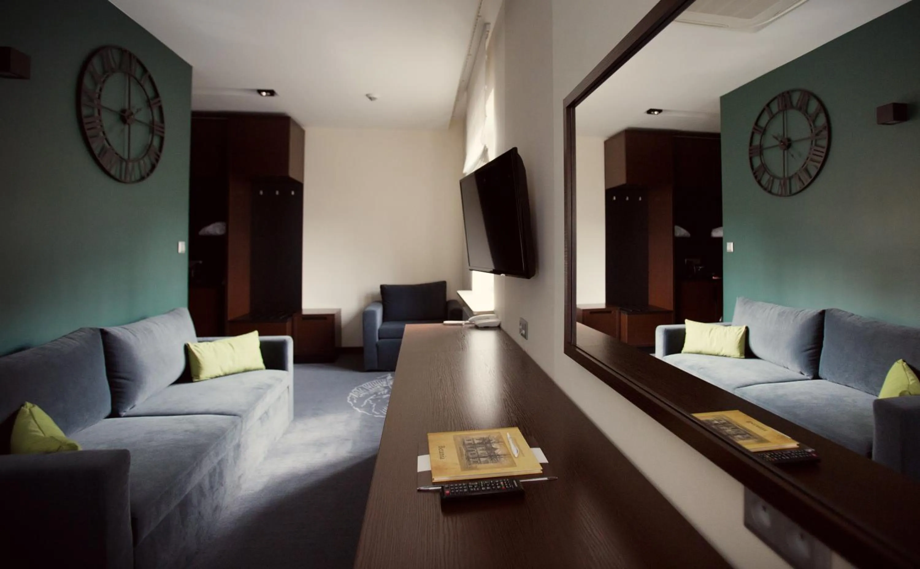 TV and multimedia in Kompleks Dąbrówka