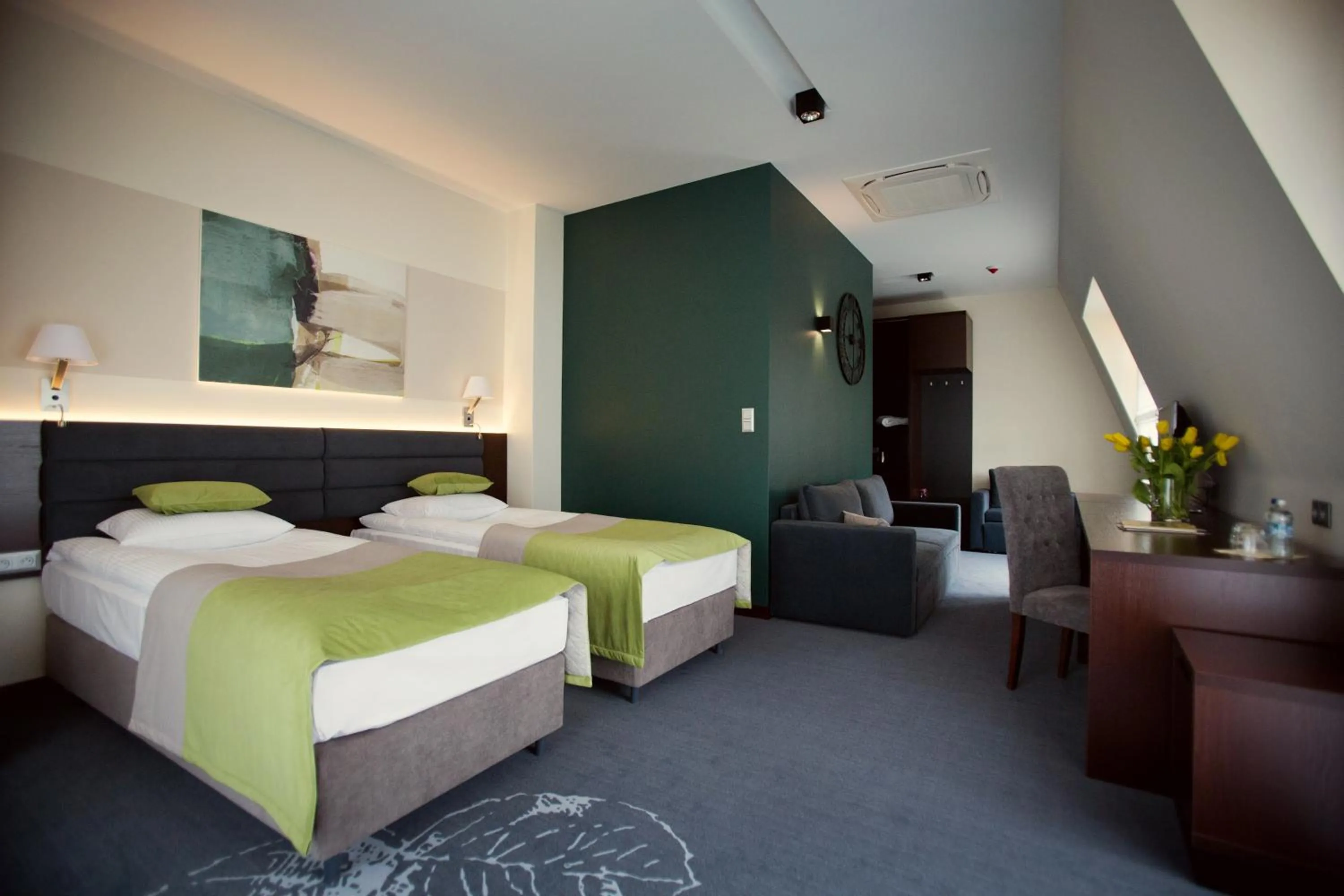 Bed in Kompleks Dąbrówka