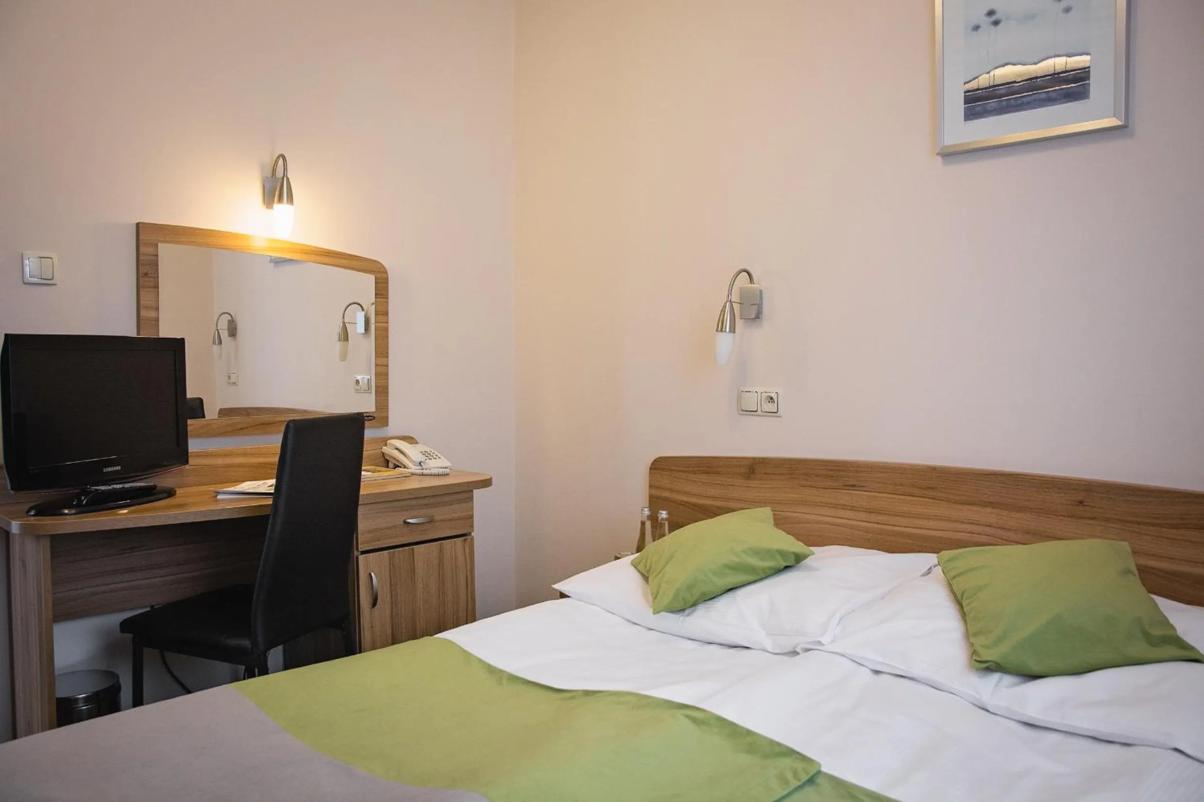 Bed in Kompleks Dąbrówka