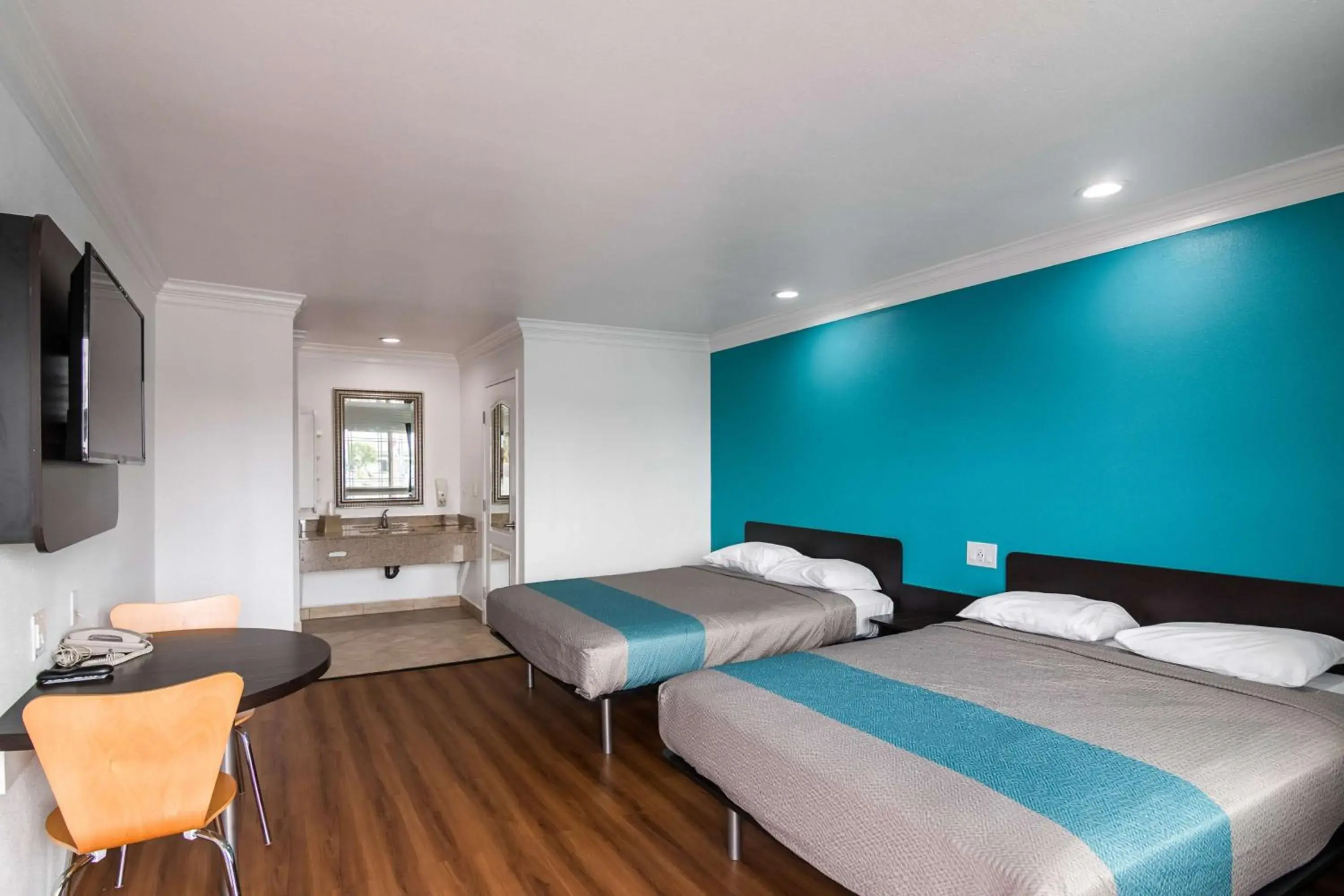 Deluxe Queen Room with Two Queen Beds - Smoking in Motel 6-Norwalk, CA Deluxe Queen Room with Two Queen Beds - Smoking in Motel 6-Norwalk, CA