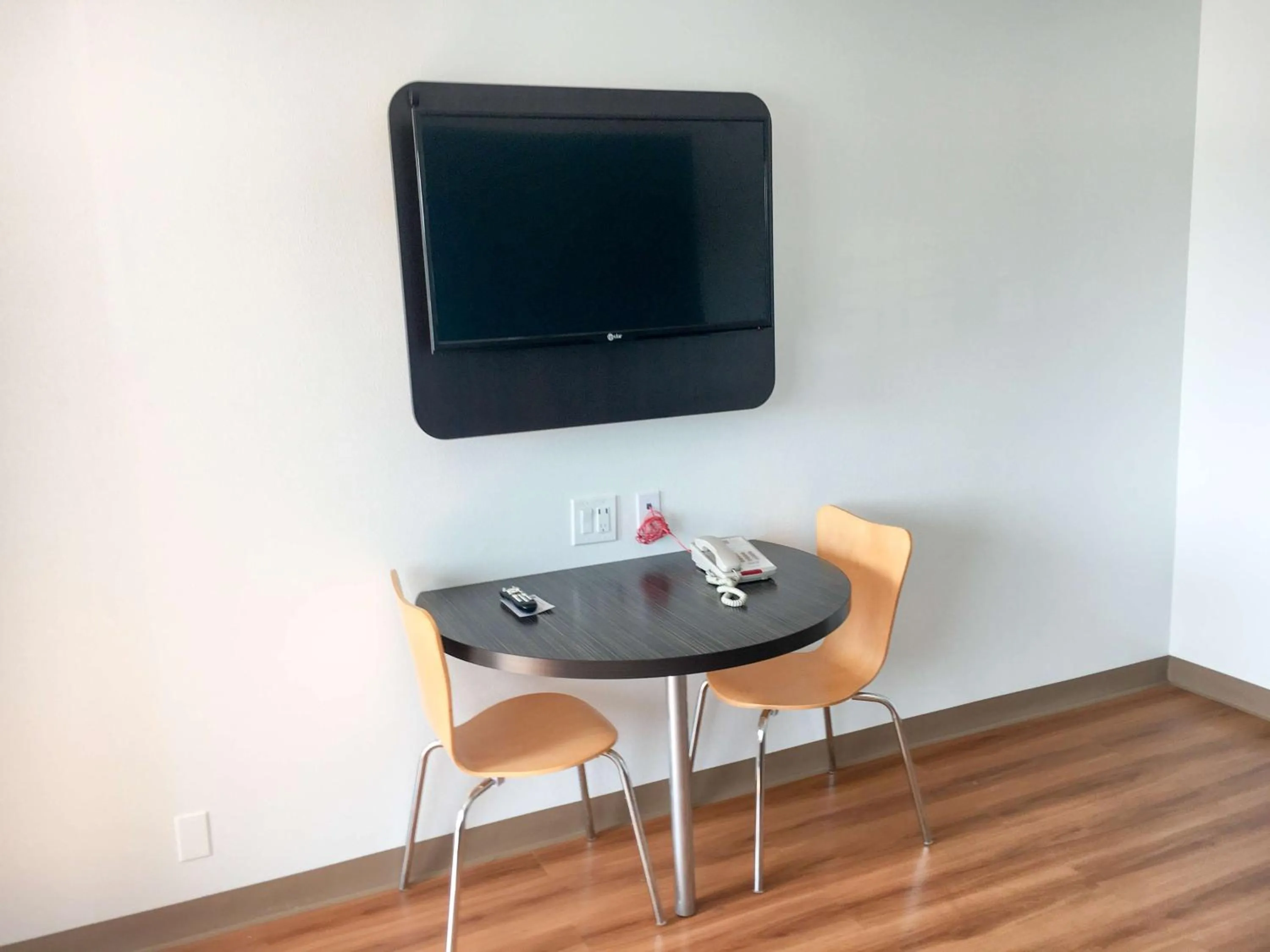 TV and multimedia in Motel 6-Norwalk, CA