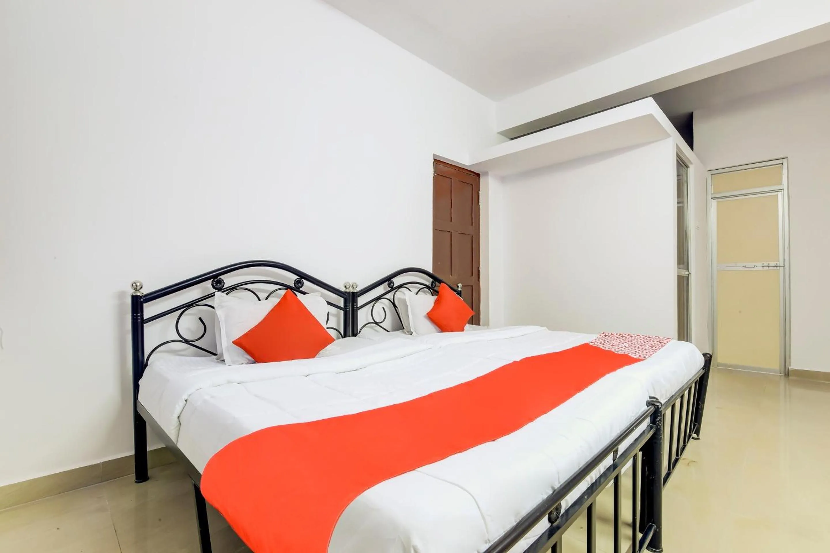 Bedroom, Bed in Hotel O Omkar Guest House Near Immaculate Conception Church