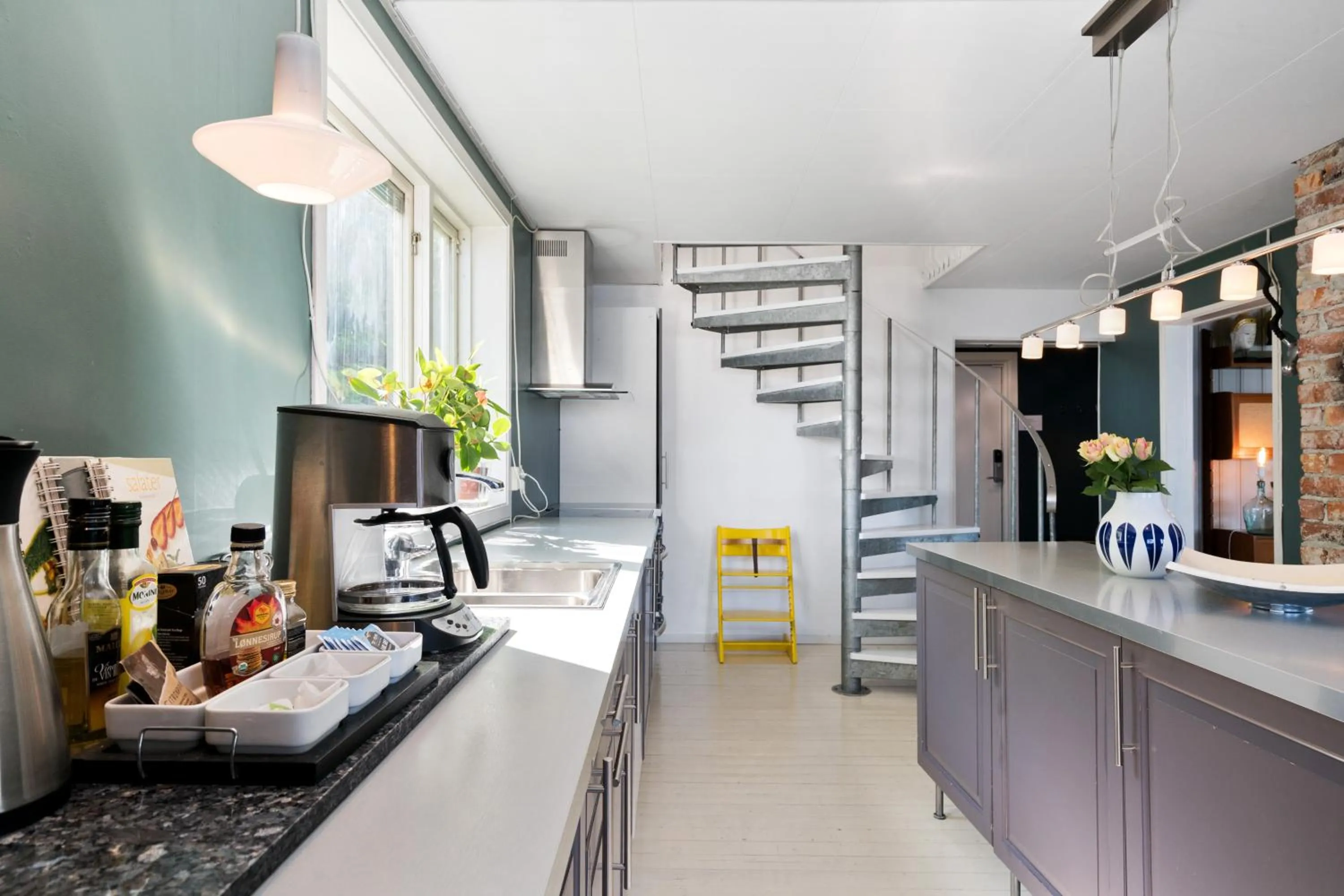 Kitchen or kitchenette in Private House & Bungalow by the sea