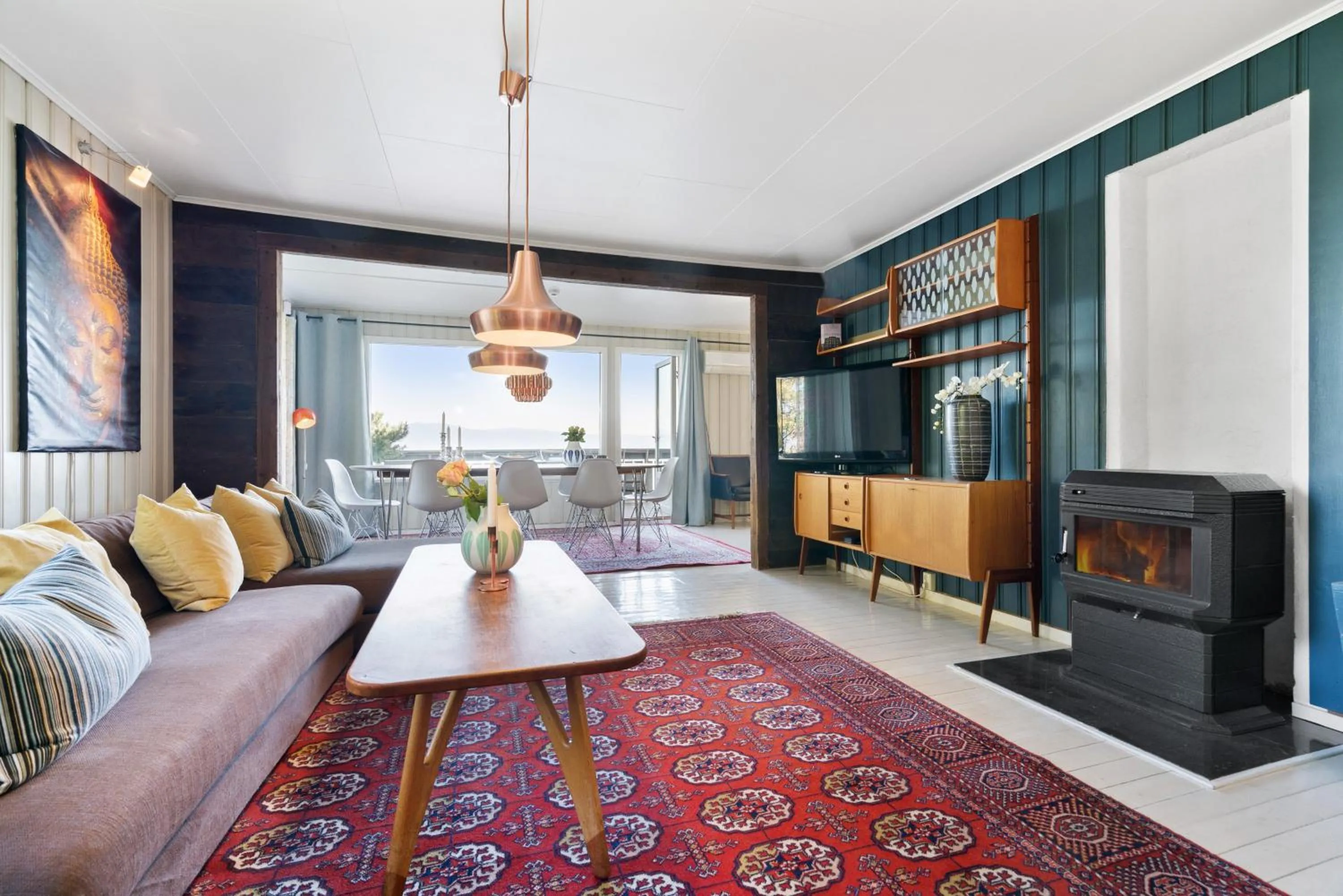 TV and multimedia in Private House & Bungalow by the sea