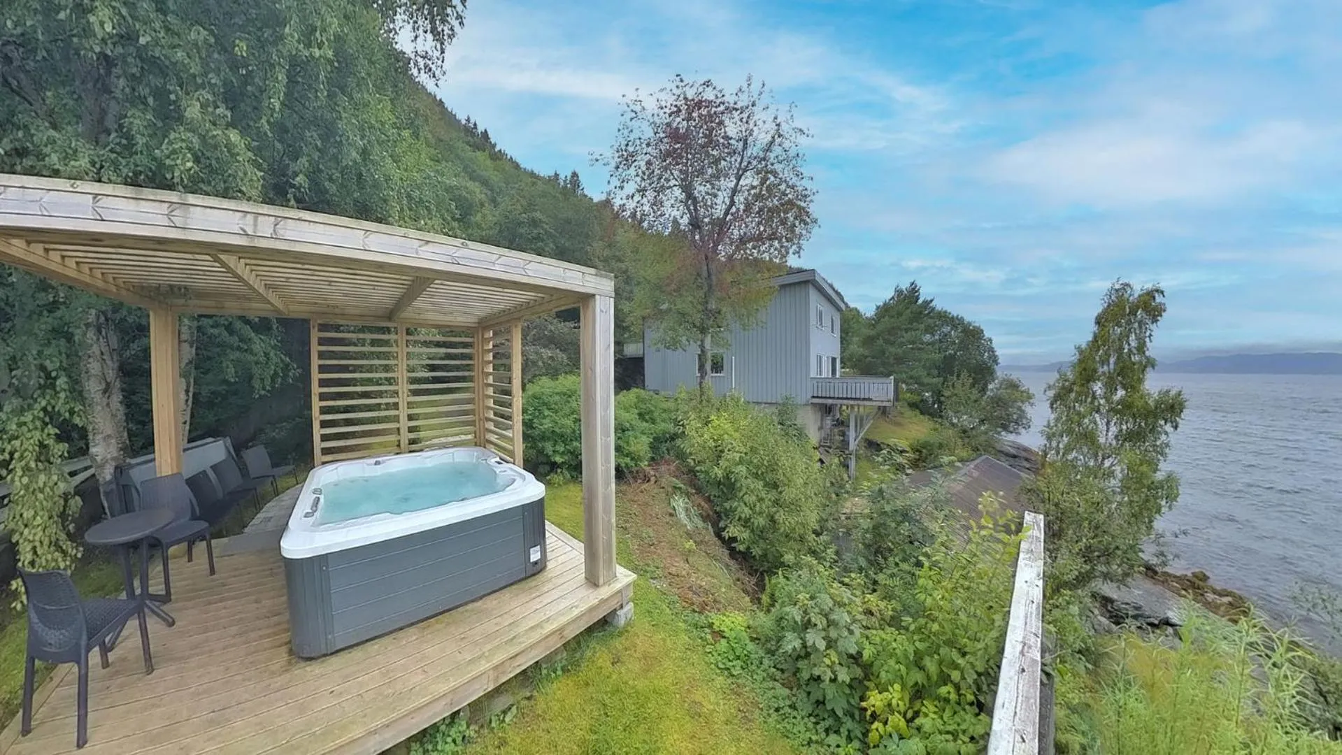 Sea view in Private House & Bungalow by the sea