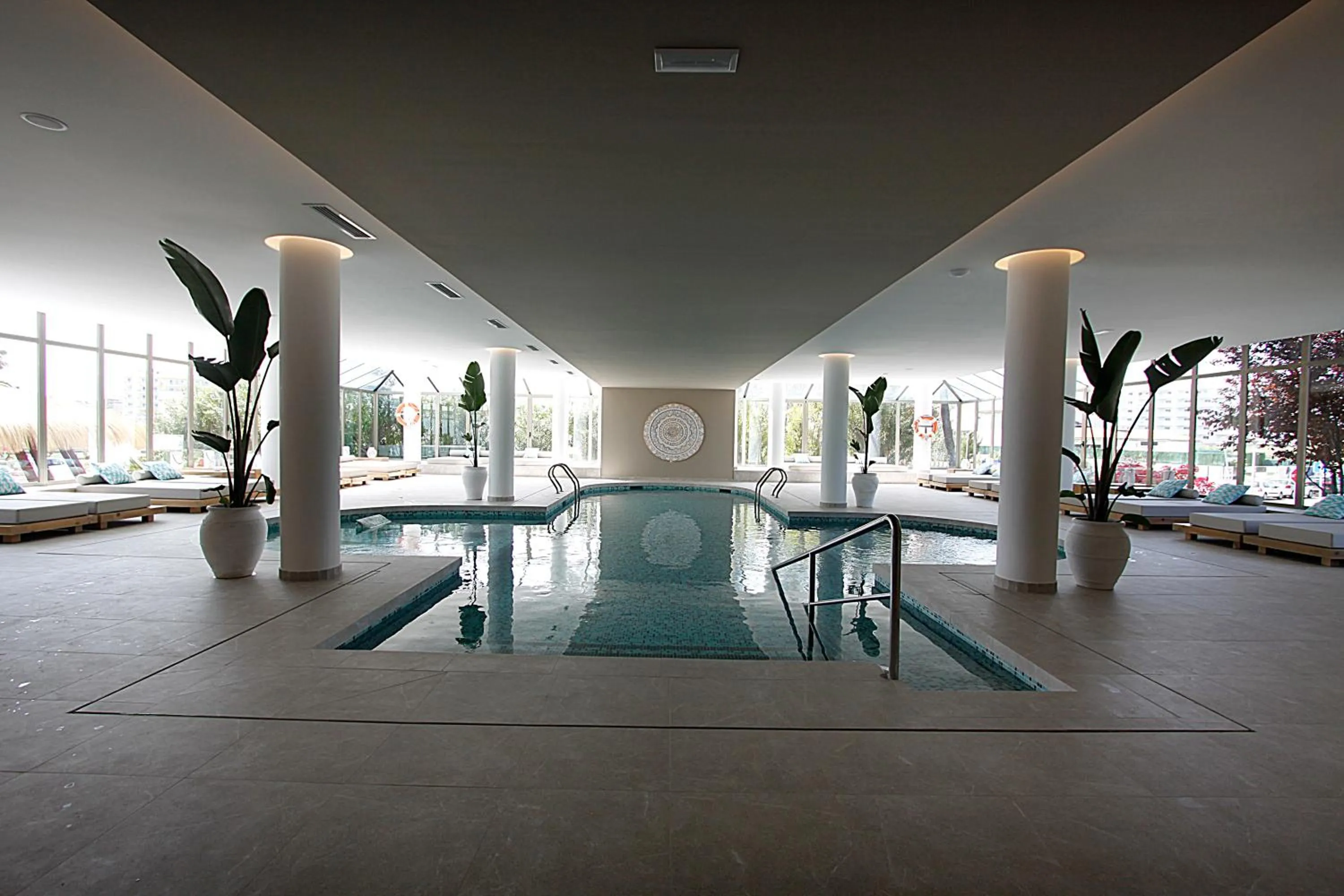 Swimming pool in BG Rei del Mediterrani