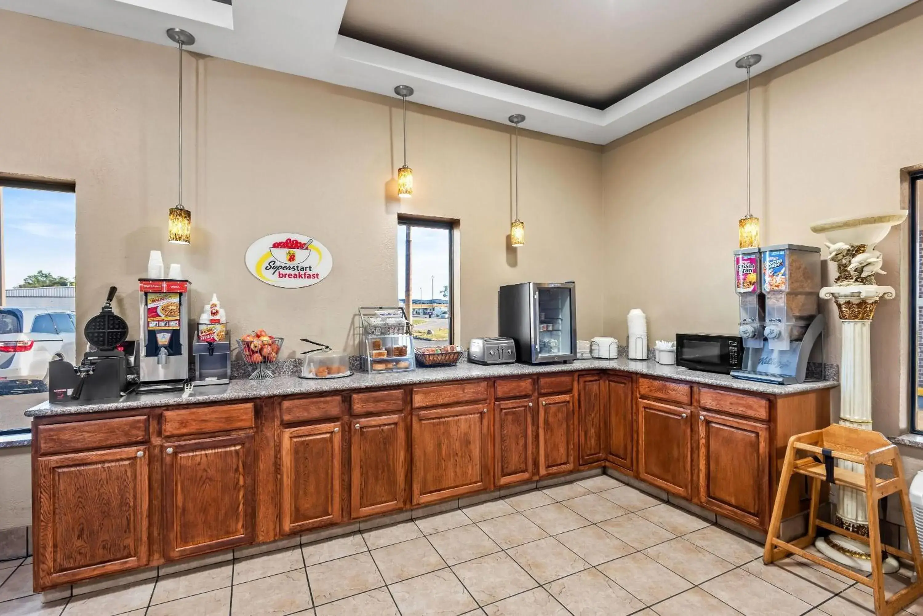 Breakfast in Super 8 by Wyndham Terre Haute Breakfast in Super 8 by Wyndham Terre Haute