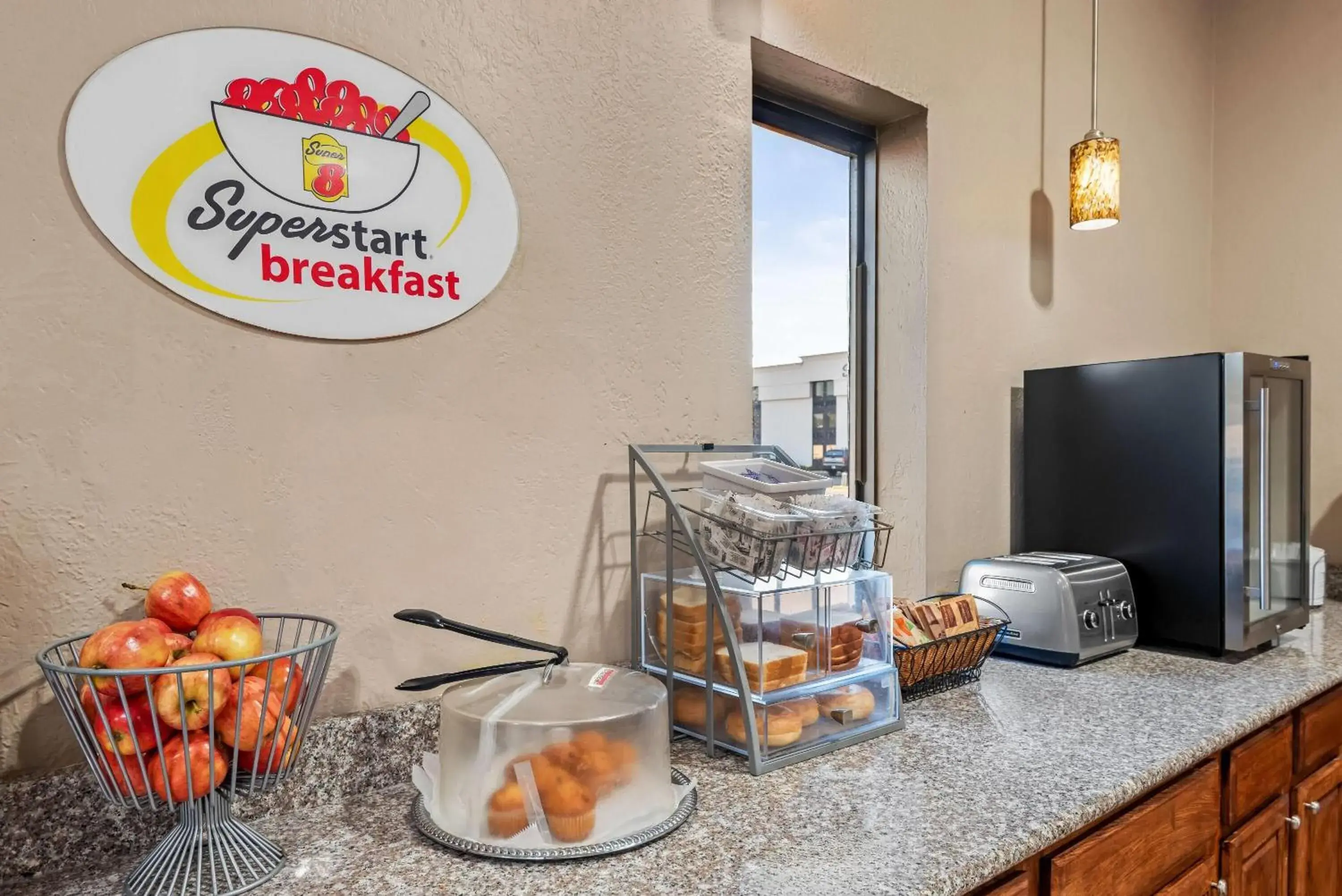 Restaurant/places to eat in Super 8 by Wyndham Terre Haute Restaurant/places to eat in Super 8 by Wyndham Terre Haute