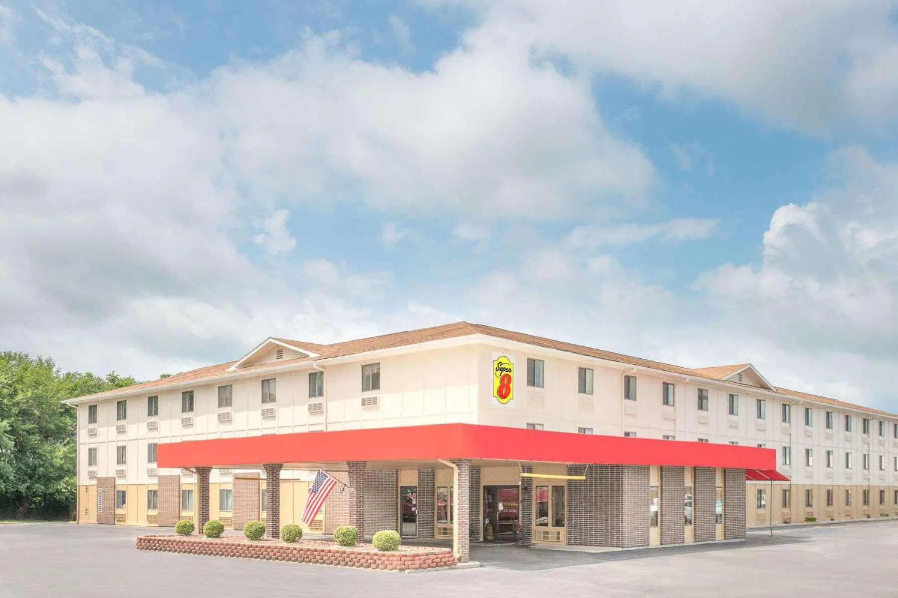 Property building in Super 8 by Wyndham Terre Haute