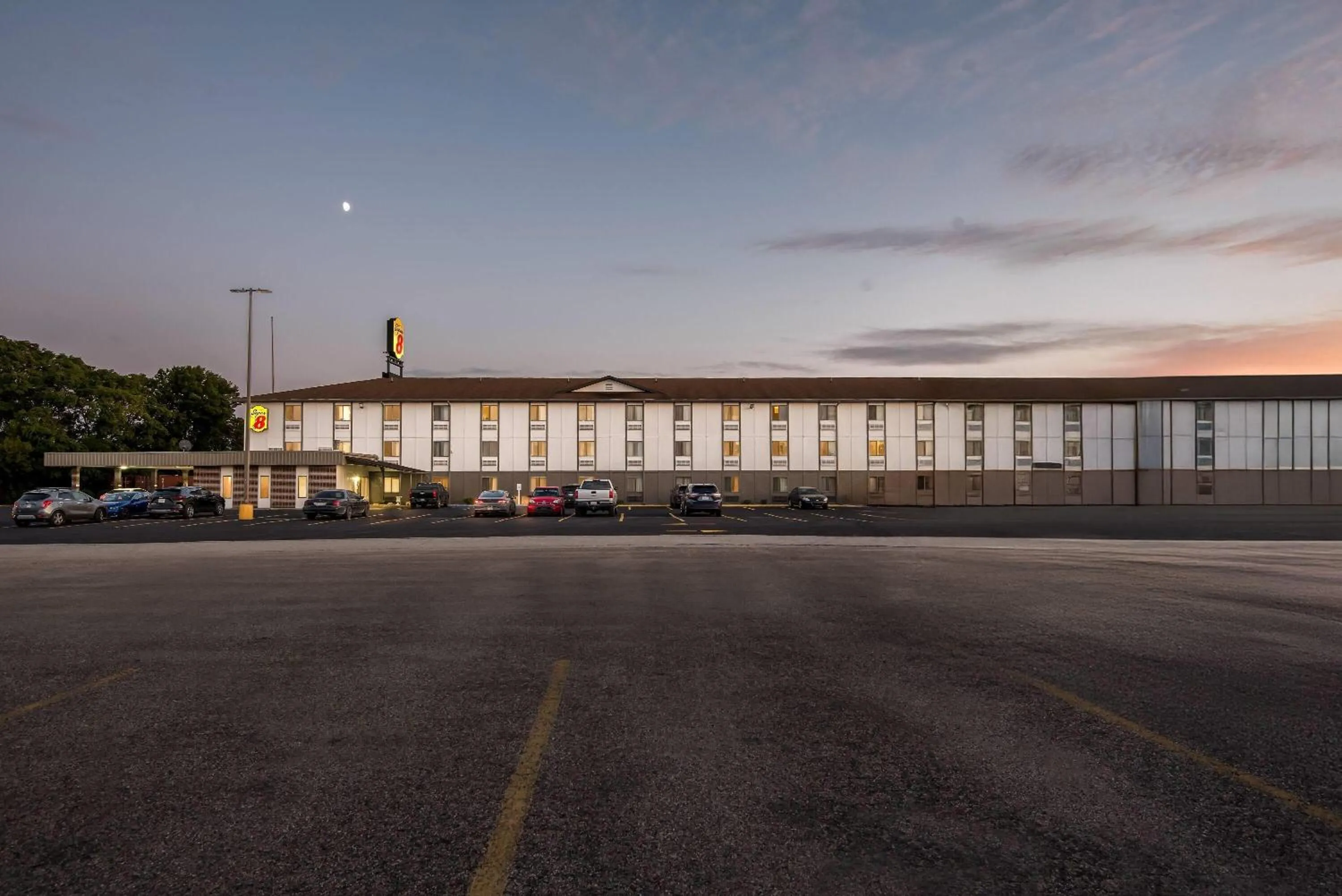 Property building in Super 8 by Wyndham Terre Haute