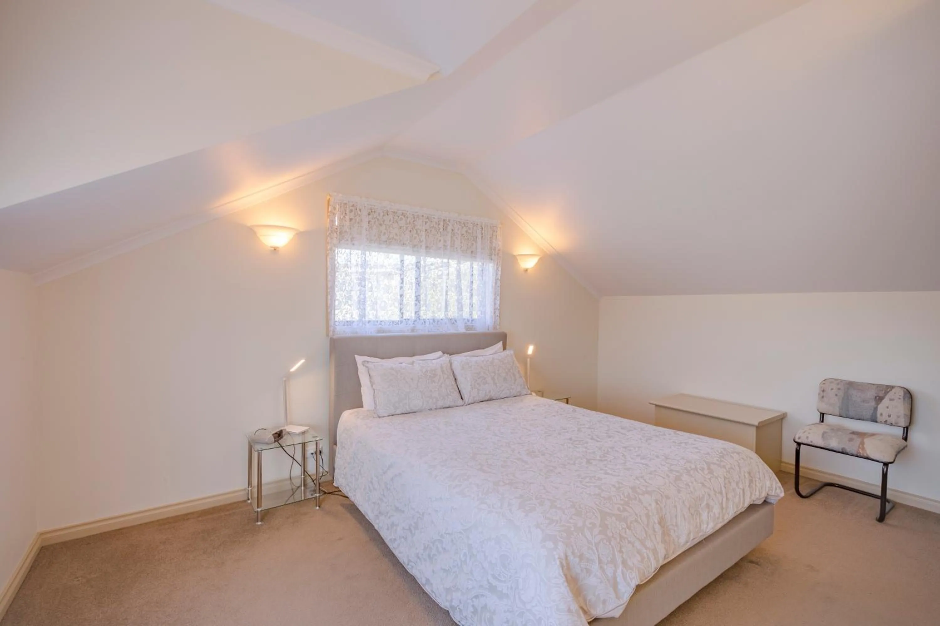 Bed in Queechy Motel