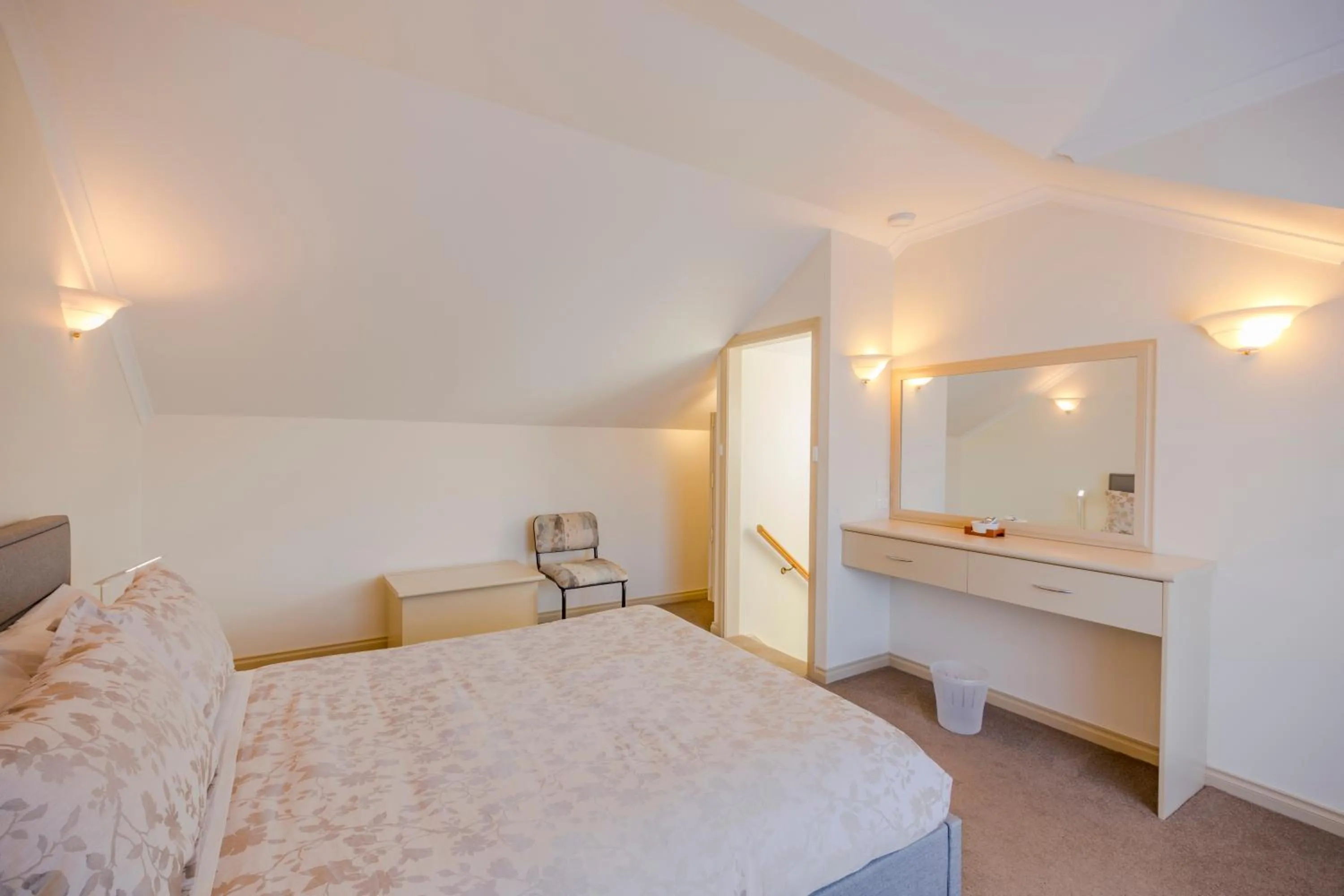 Bed in Queechy Motel