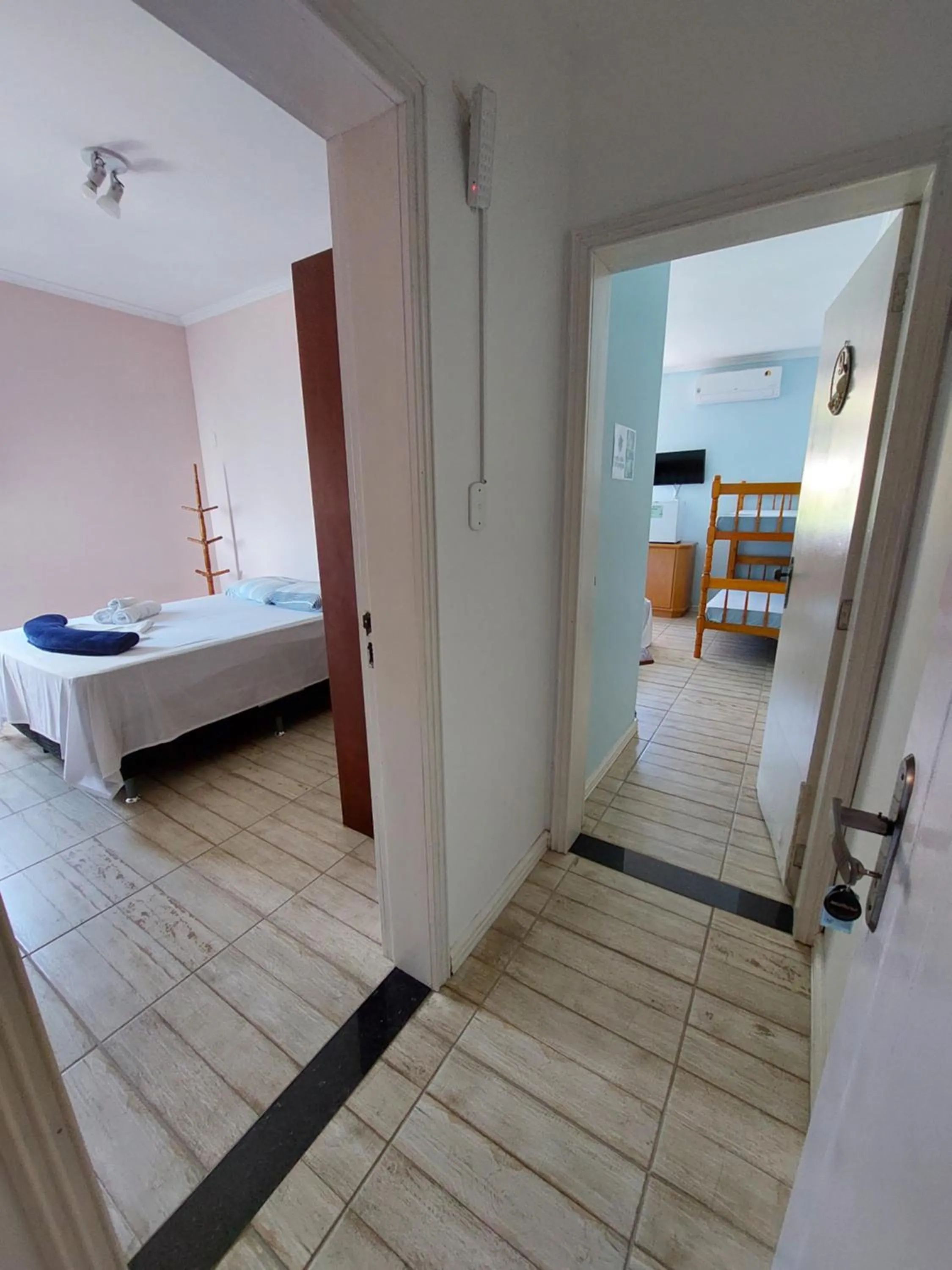 Photo of the whole room, Bed in Pousada Pedra das Tartarugas