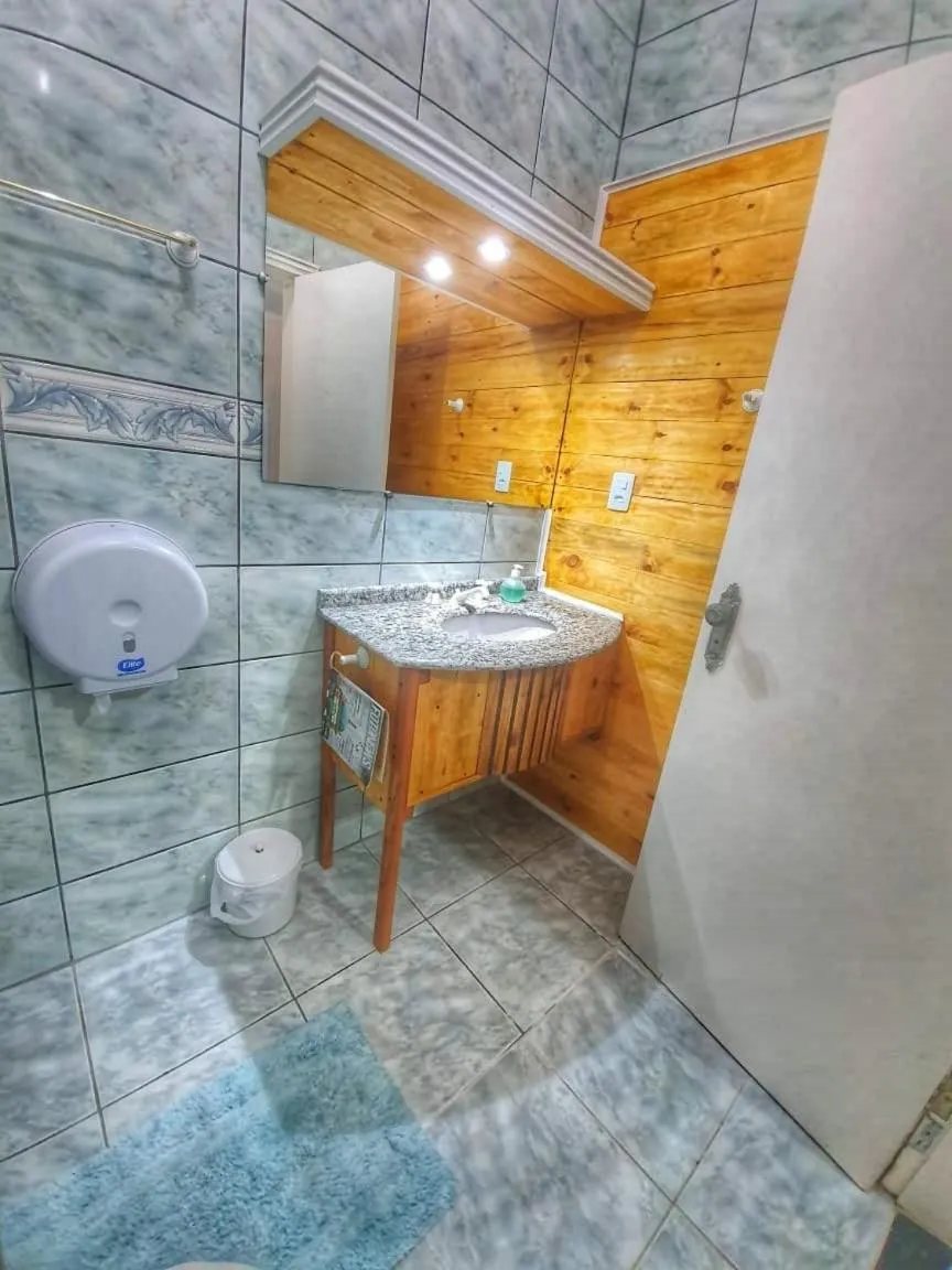 Bathroom in Pousada Pedra das Tartarugas
