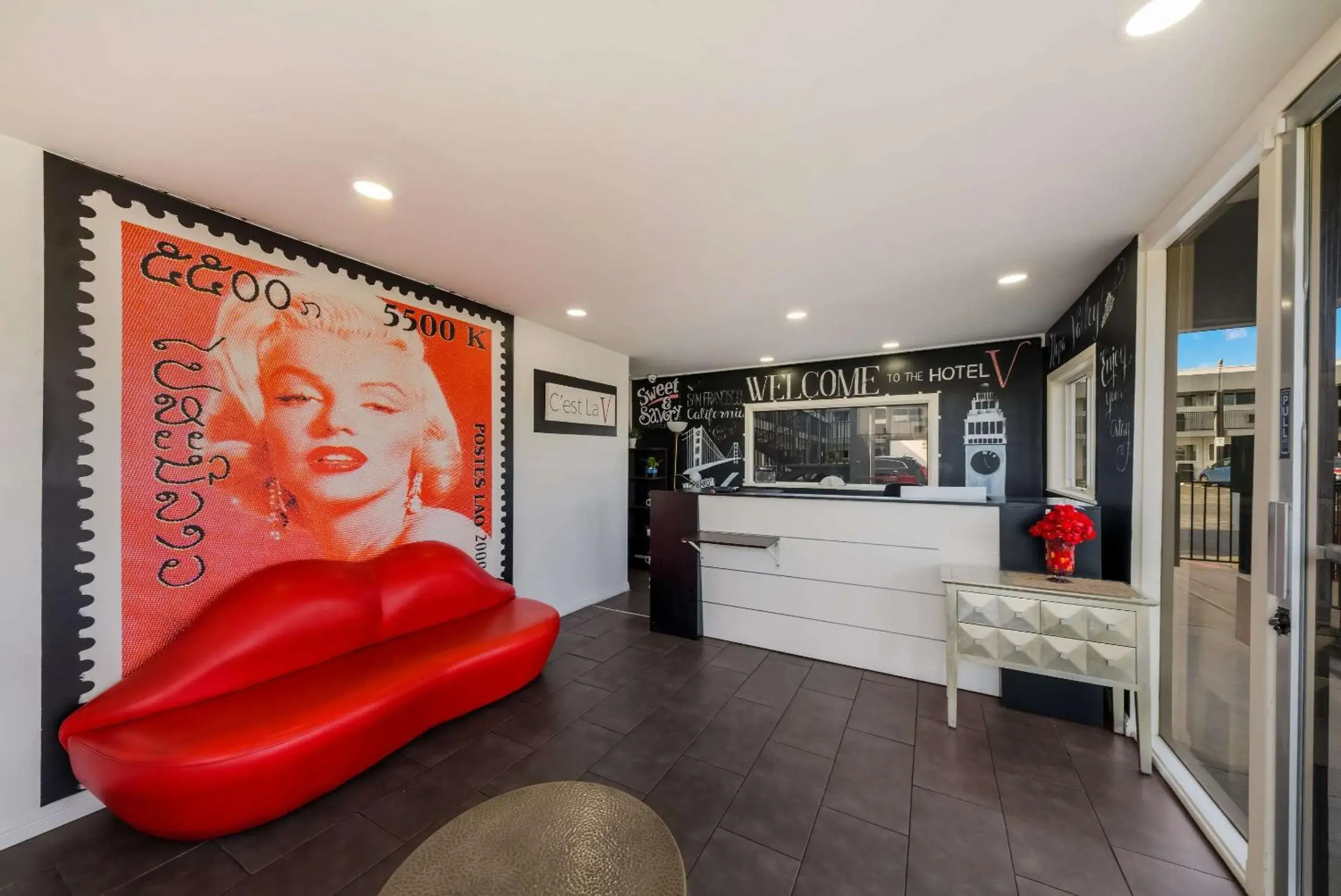 Lobby or reception in Rodeway Inn South San Francisco Airport Lobby or reception in Rodeway Inn South San Francisco Airport