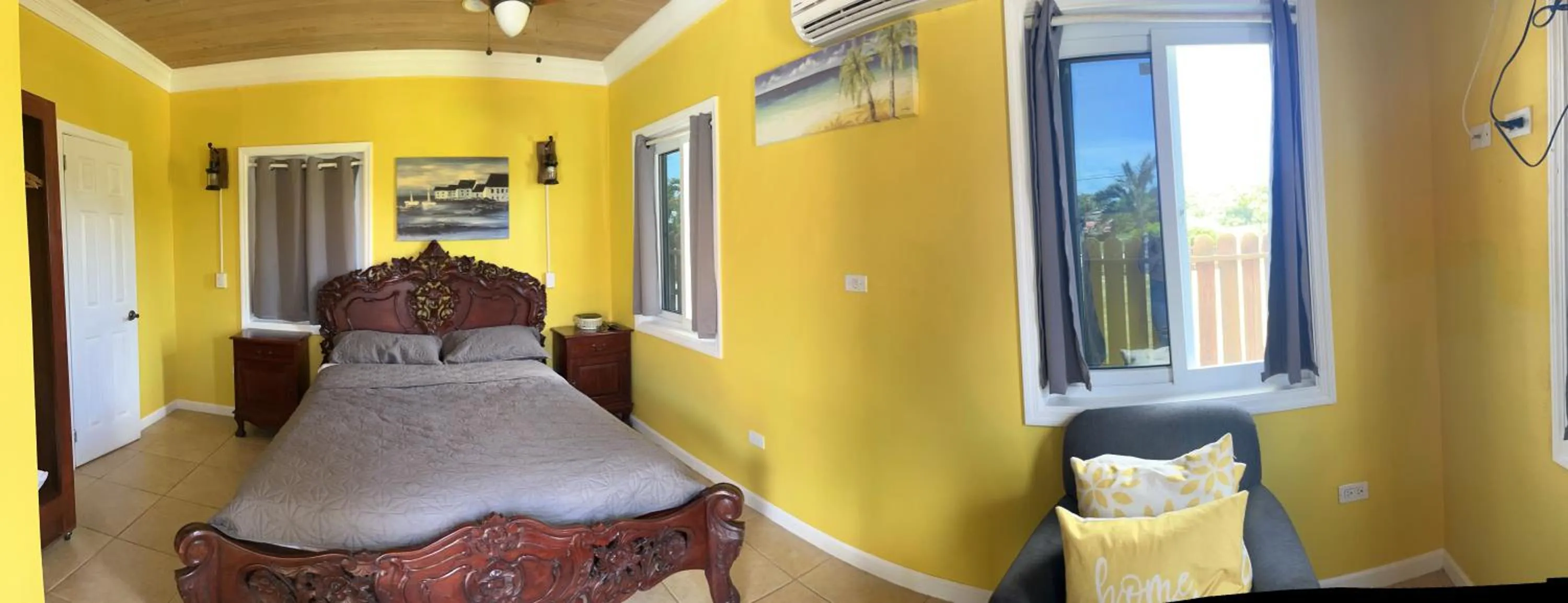 Photo of the whole room, Bed in Bay Inn Estates