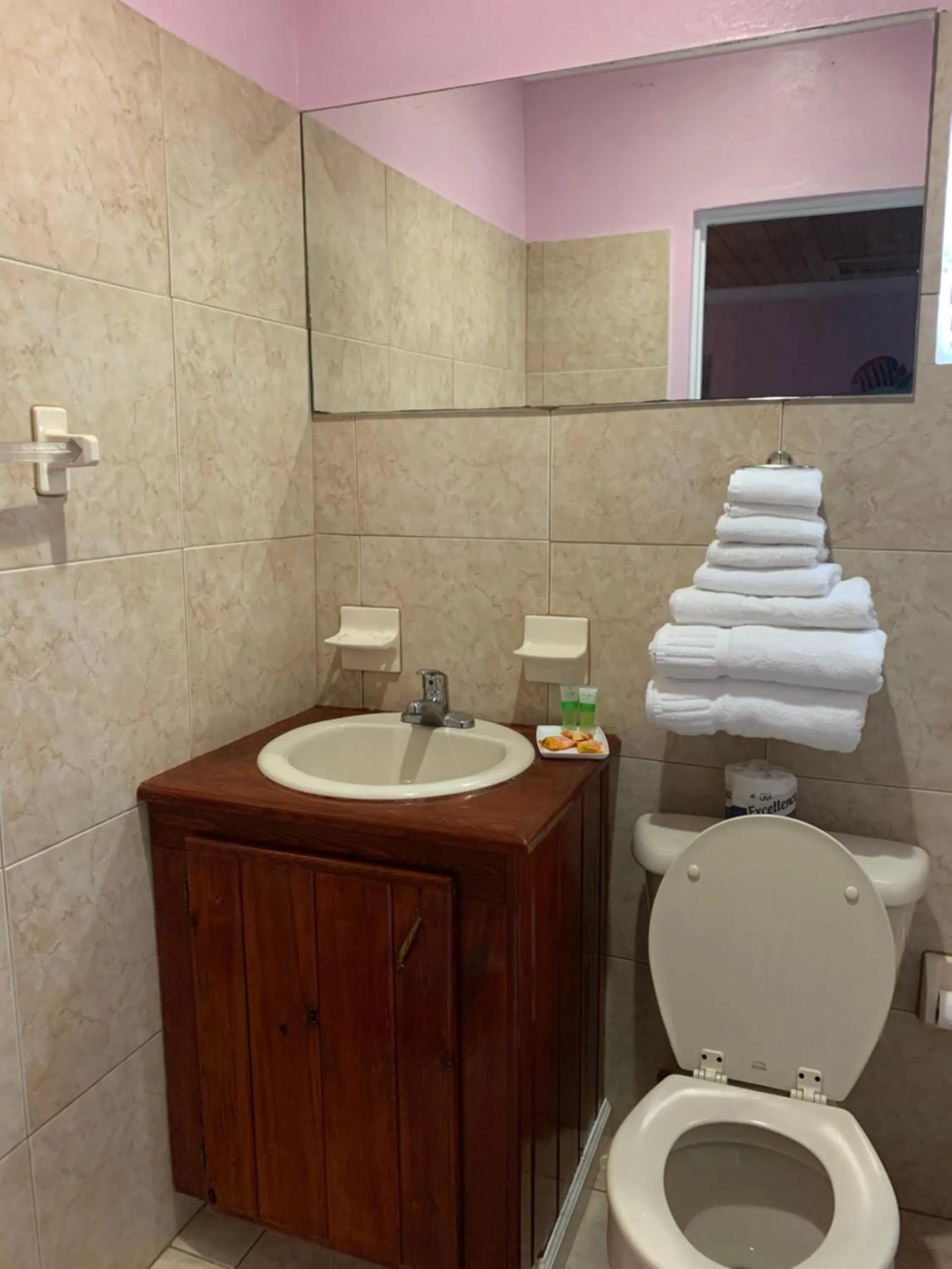 Bathroom in Bay Inn Estates