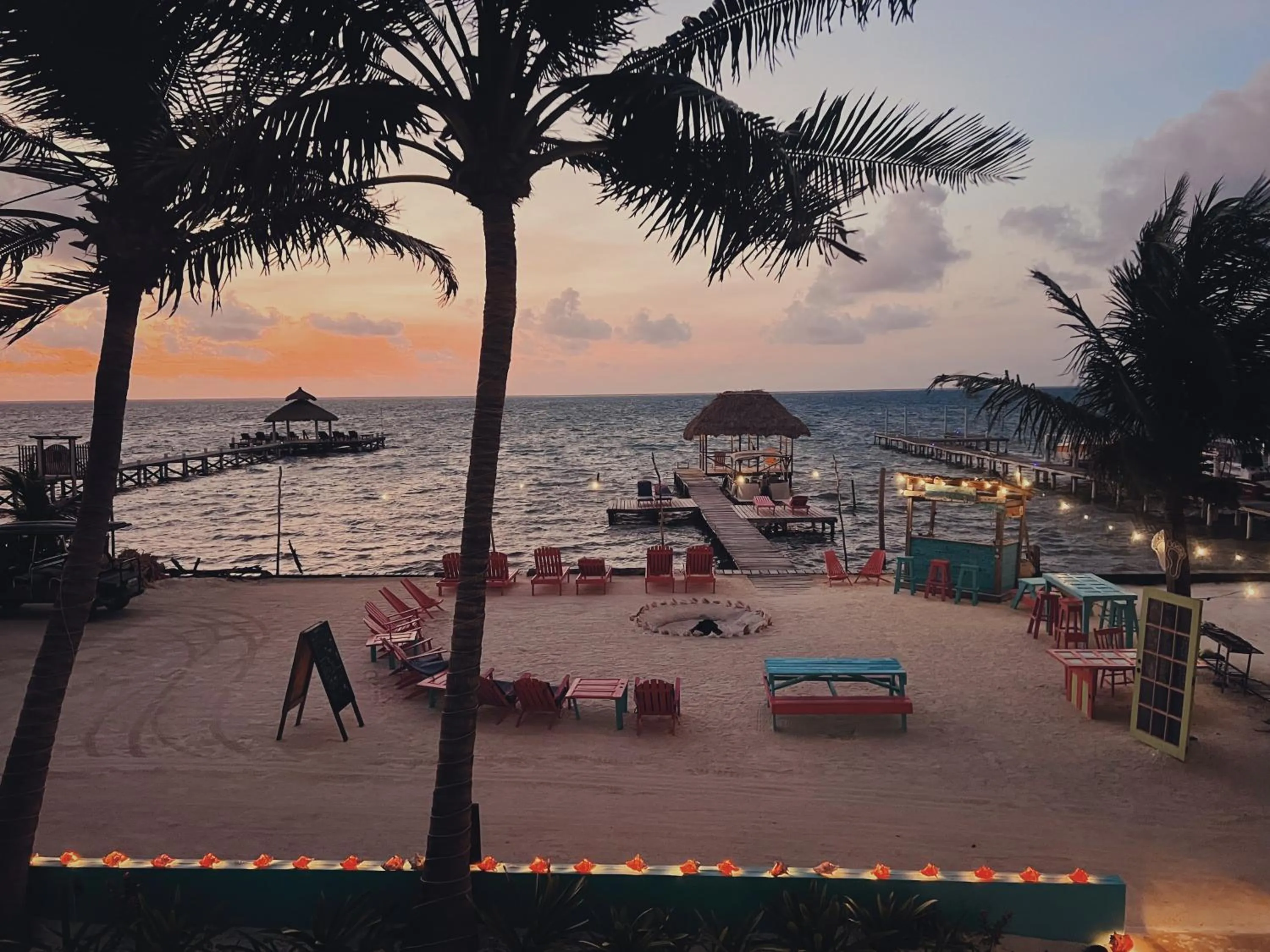 Barefoot Beach Belize