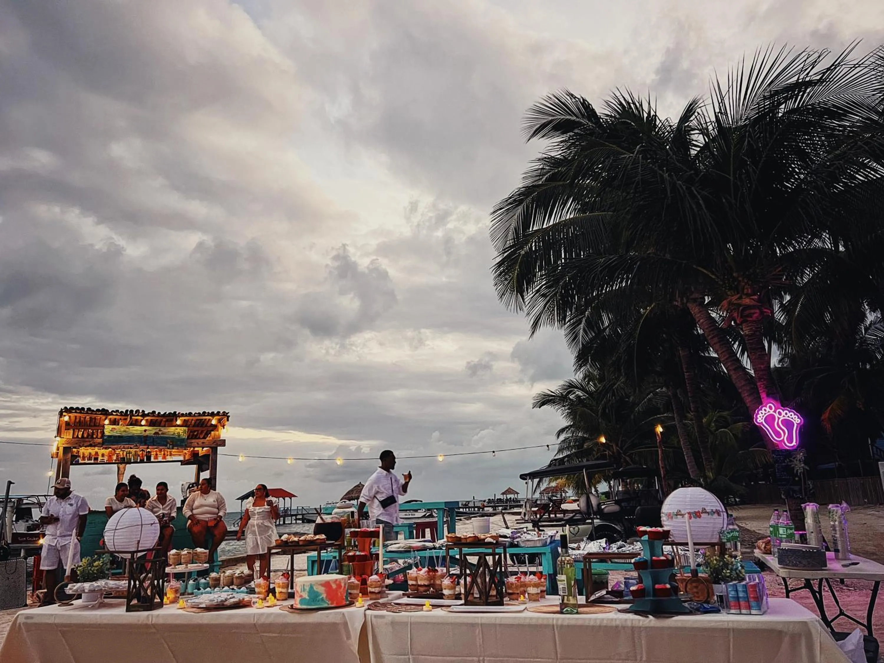 Barefoot Beach Belize