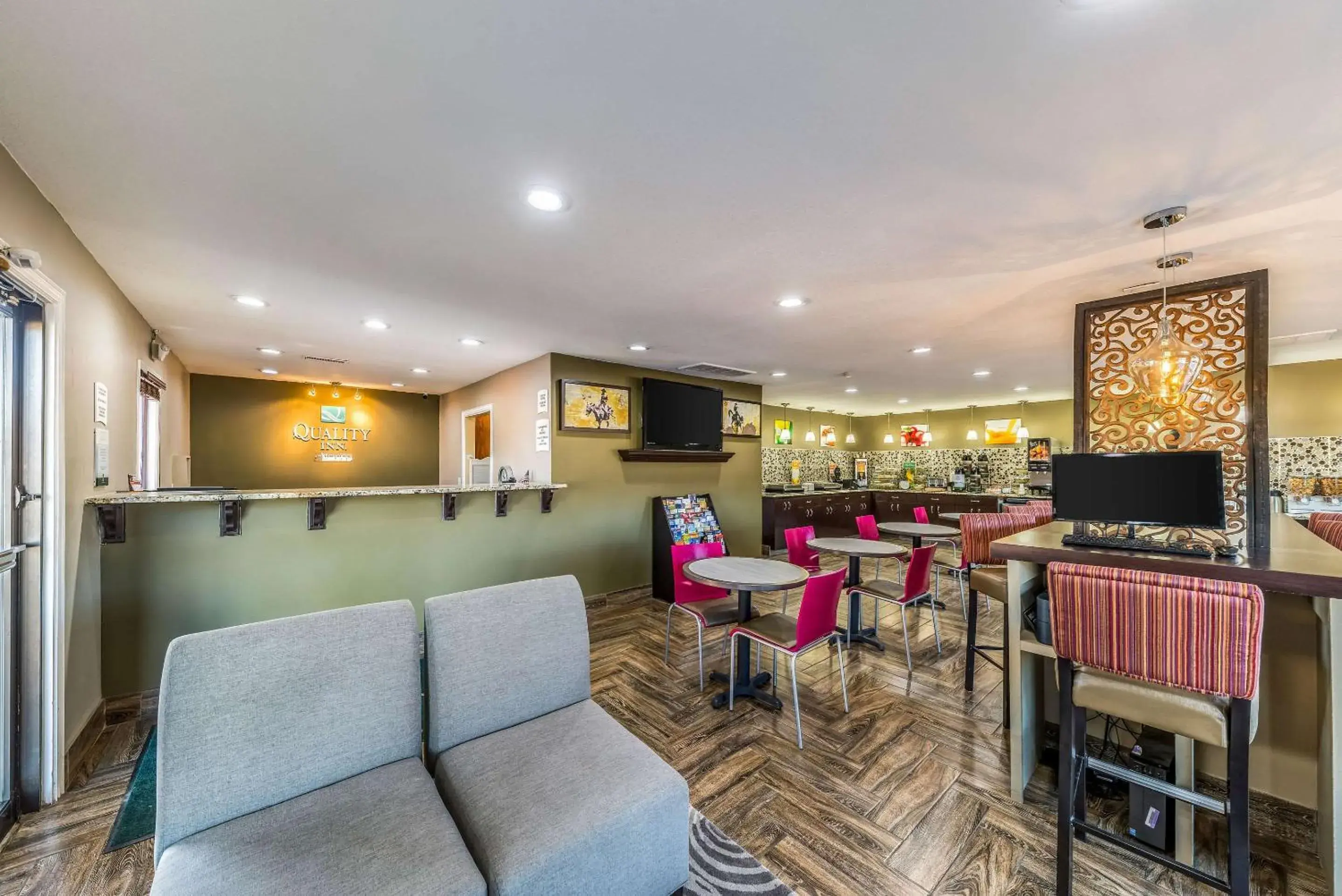 Lobby or reception in Quality Inn Glenpool - Tulsa Lobby or reception in Quality Inn Glenpool - Tulsa