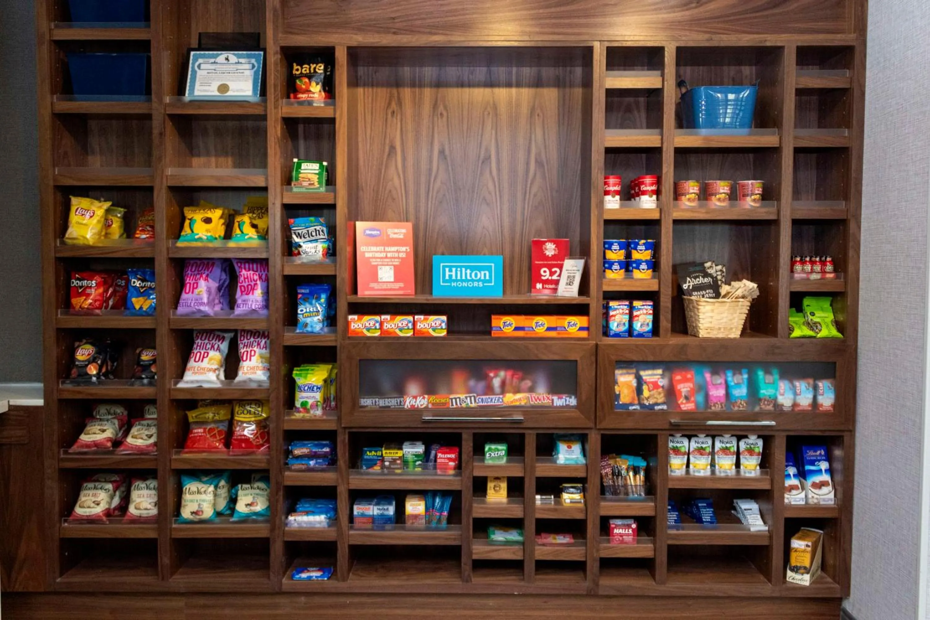 Restaurant/places to eat in Hampton Inn & Suites Riverton