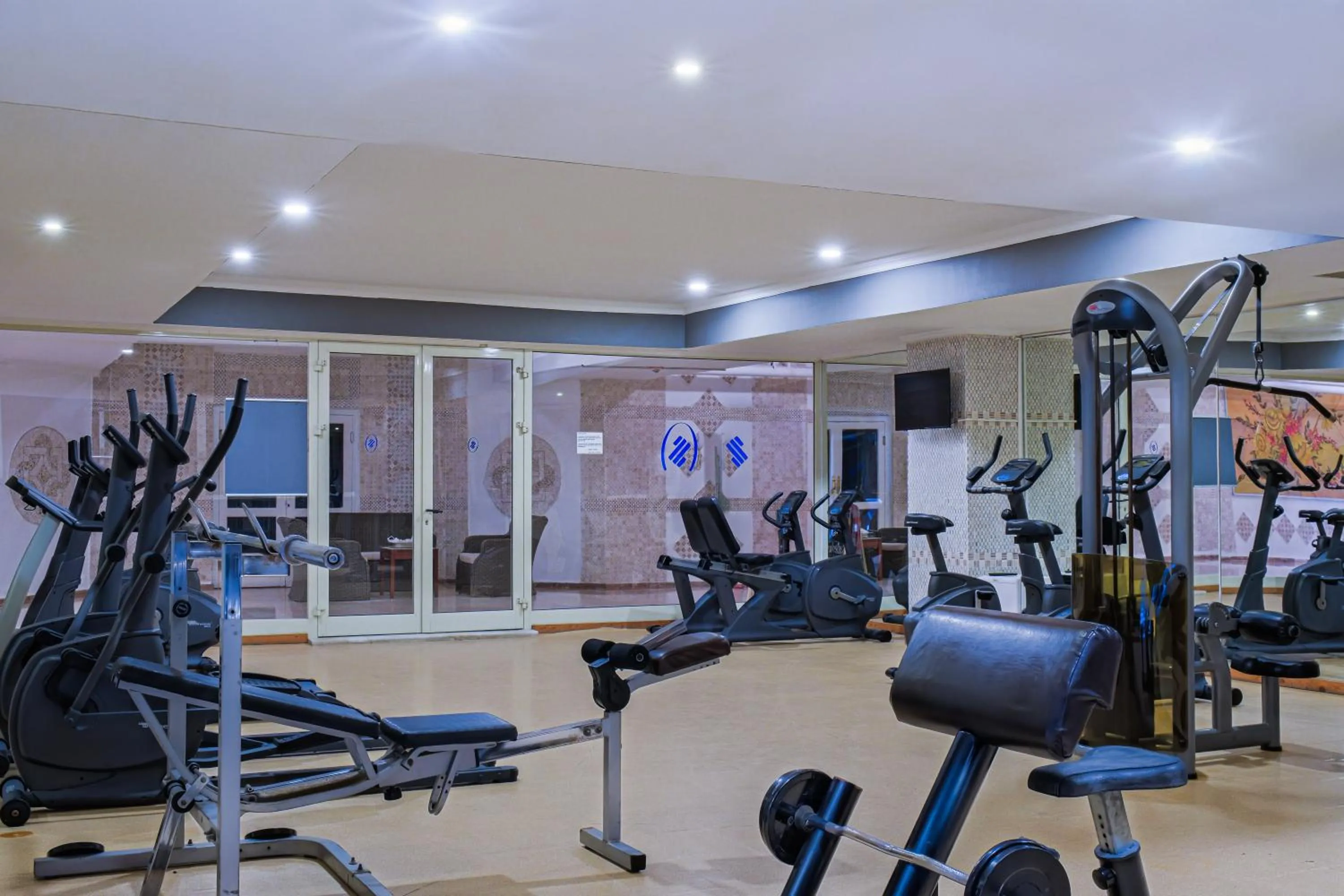 Fitness centre/facilities in Sural Hotel