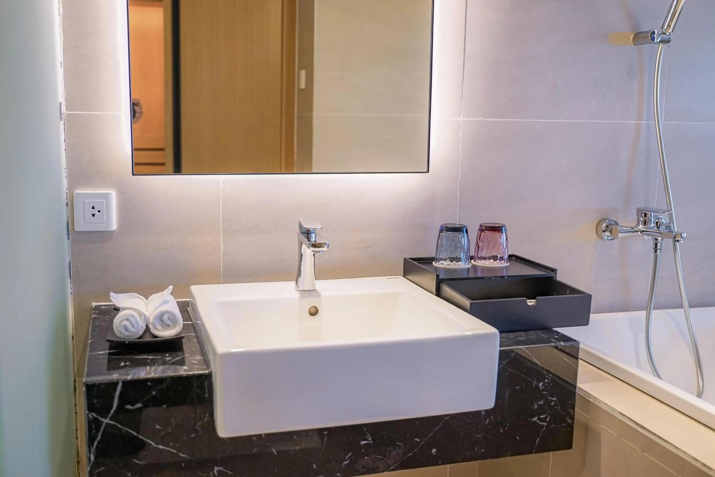 Toilet in Quinter Central Nha Trang