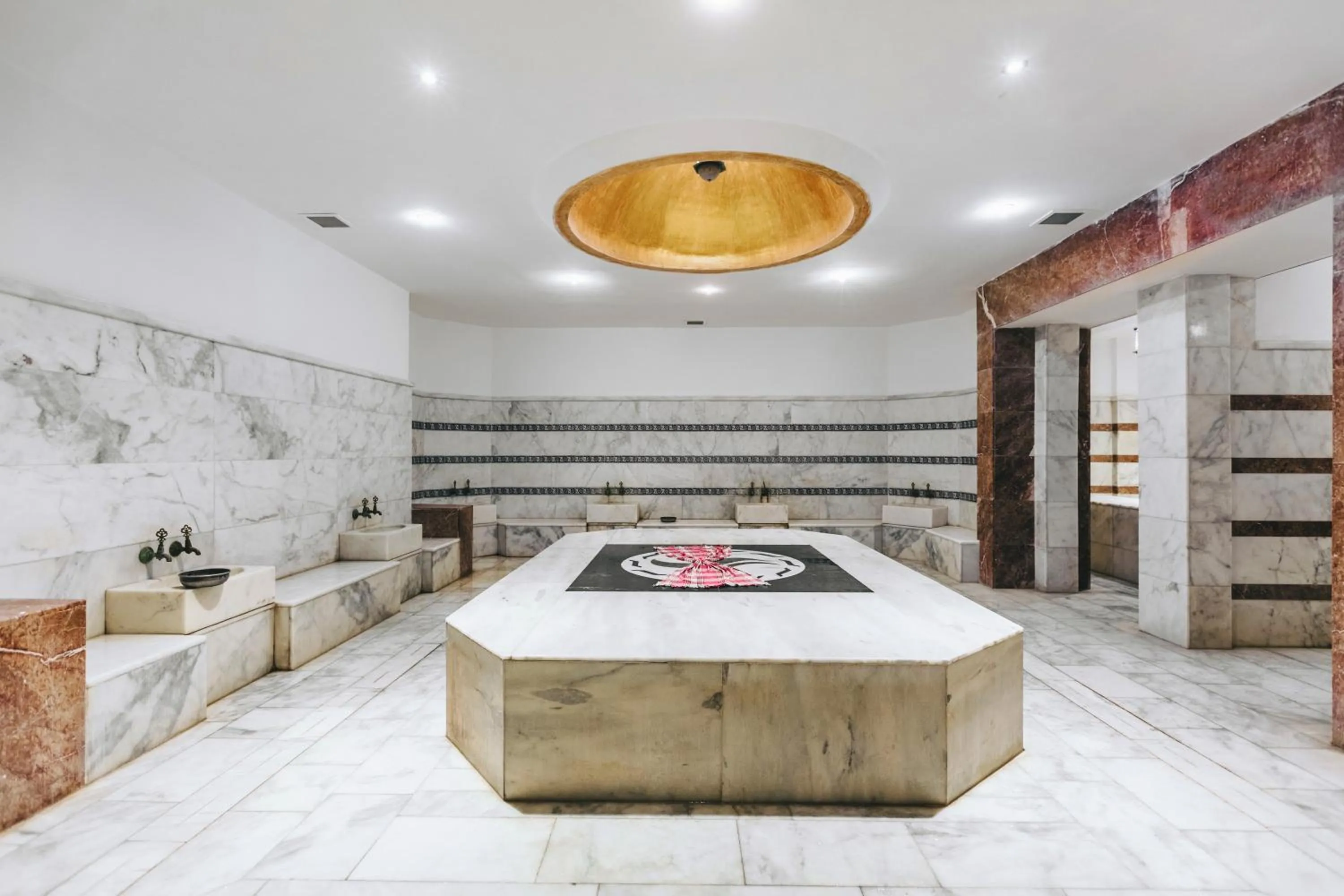 Public Bath in Sural Resort Hotel